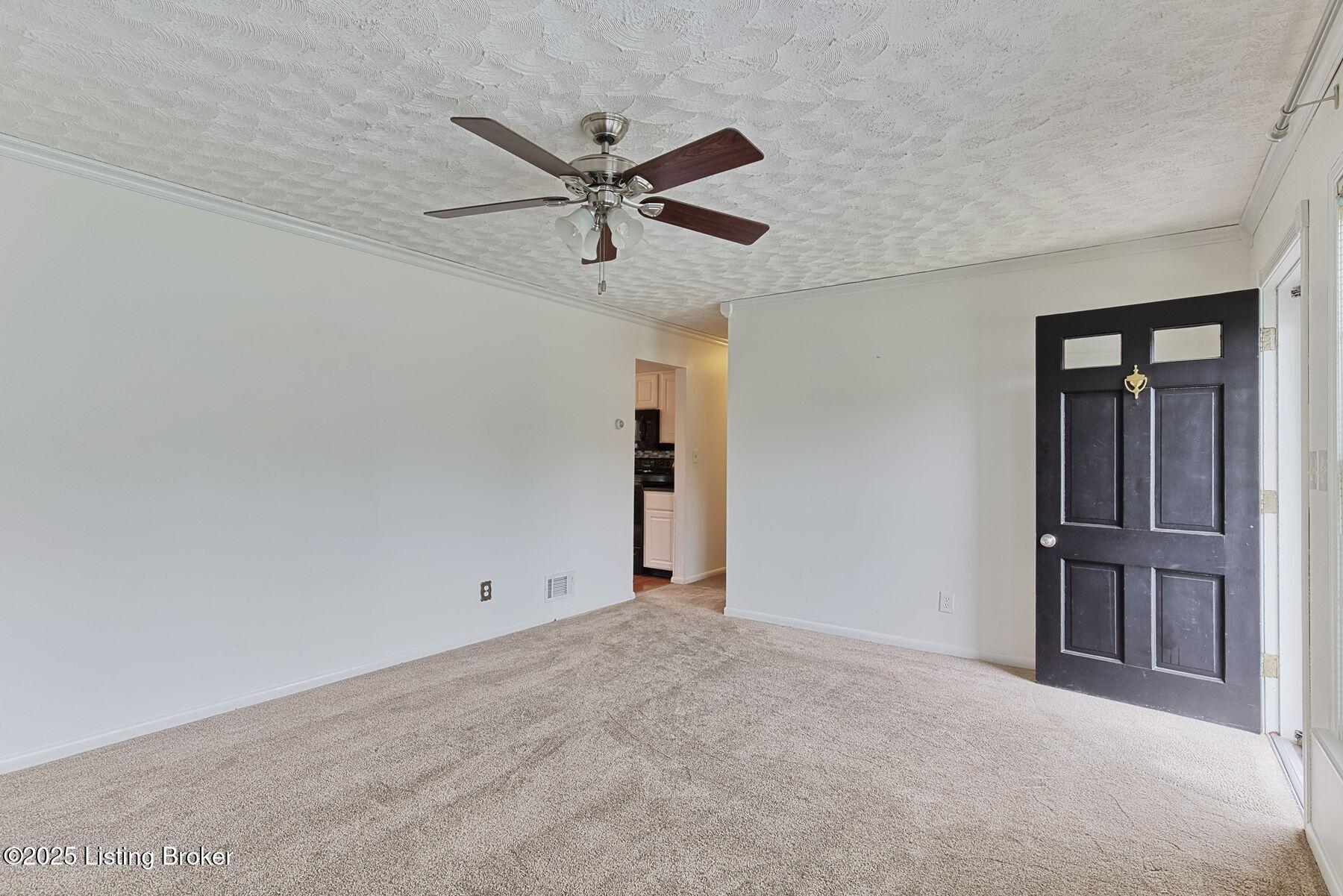 1809 Roosevelt Ave