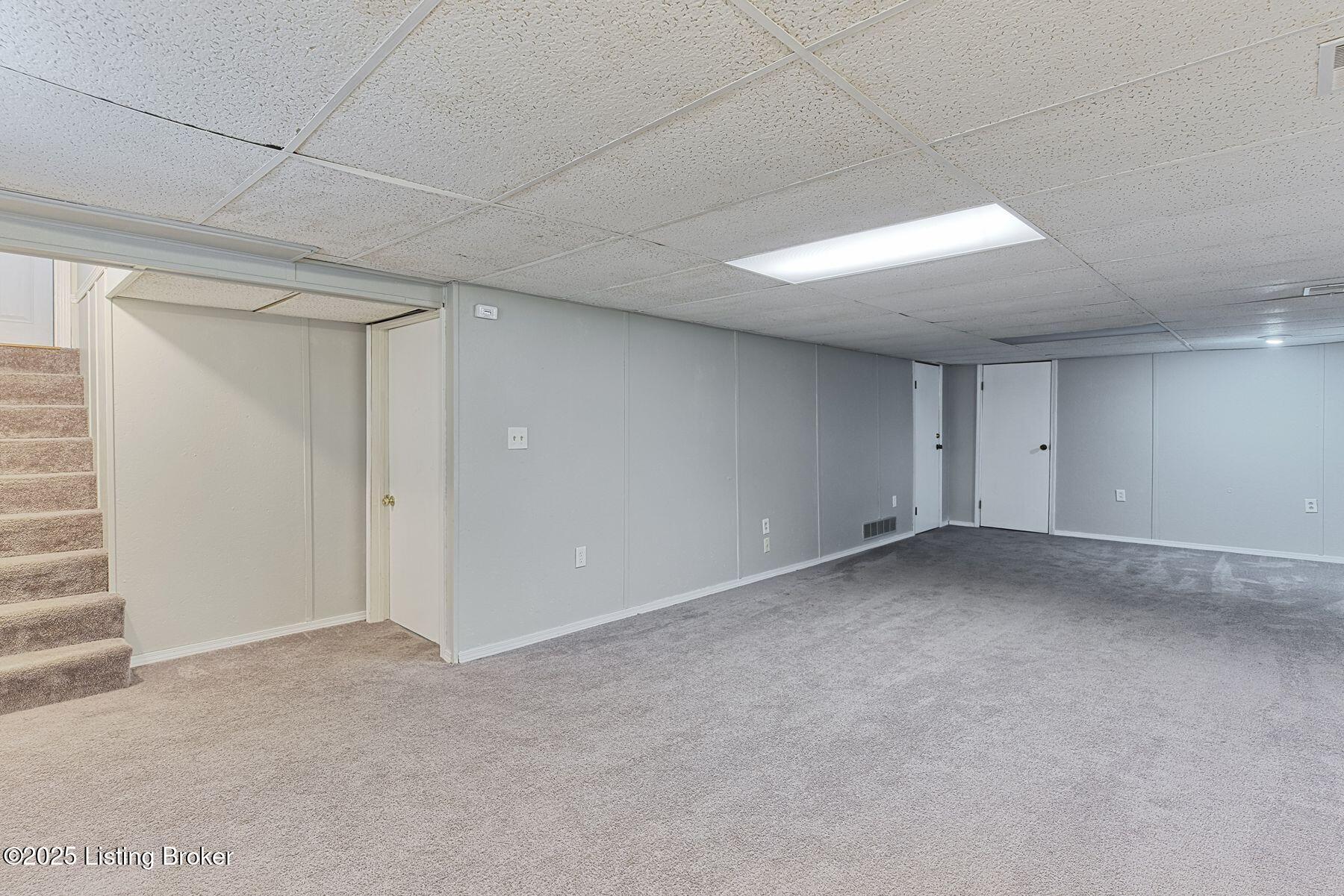1809 Roosevelt Ave