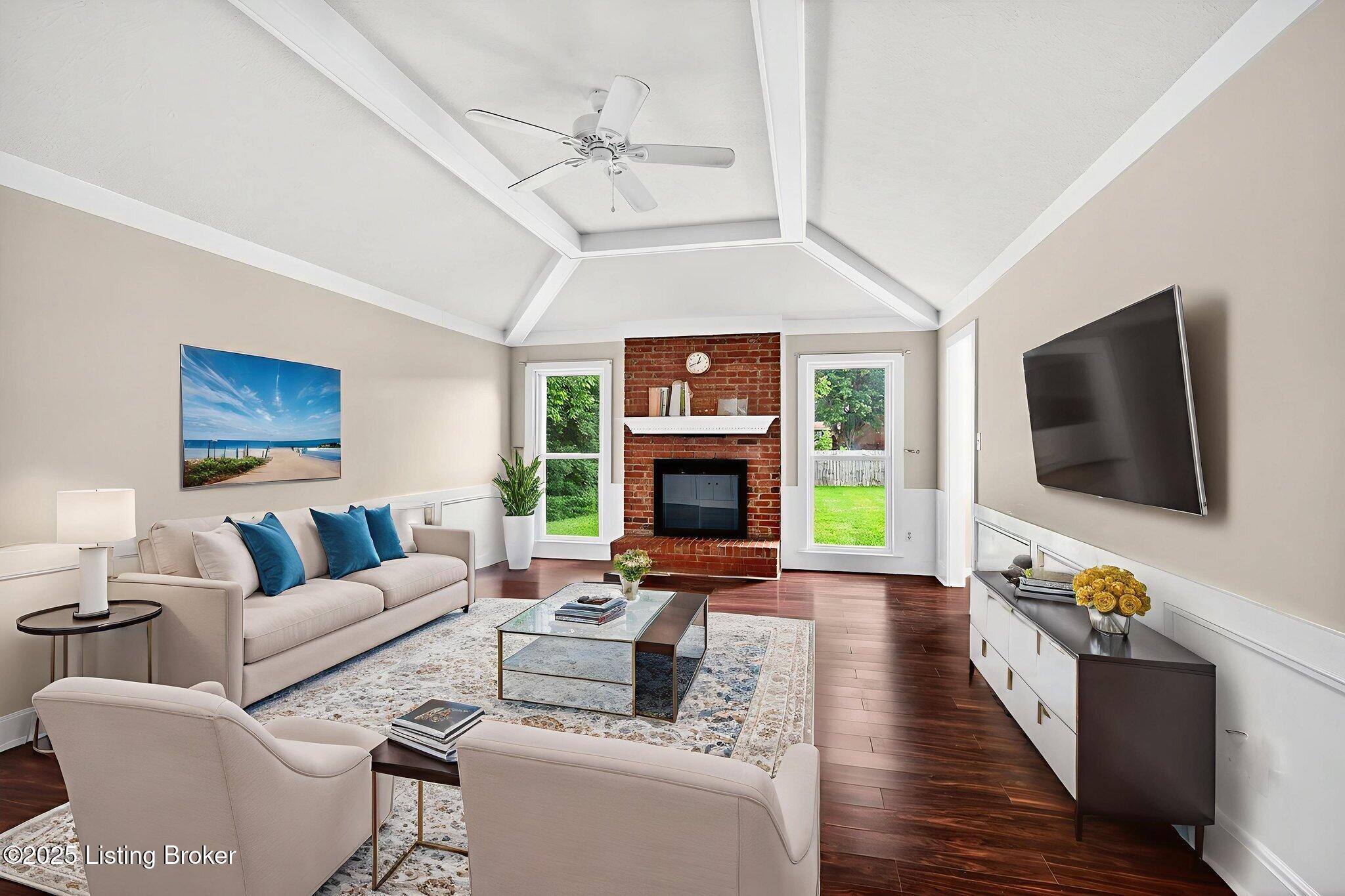 1605 Carlimar Ln