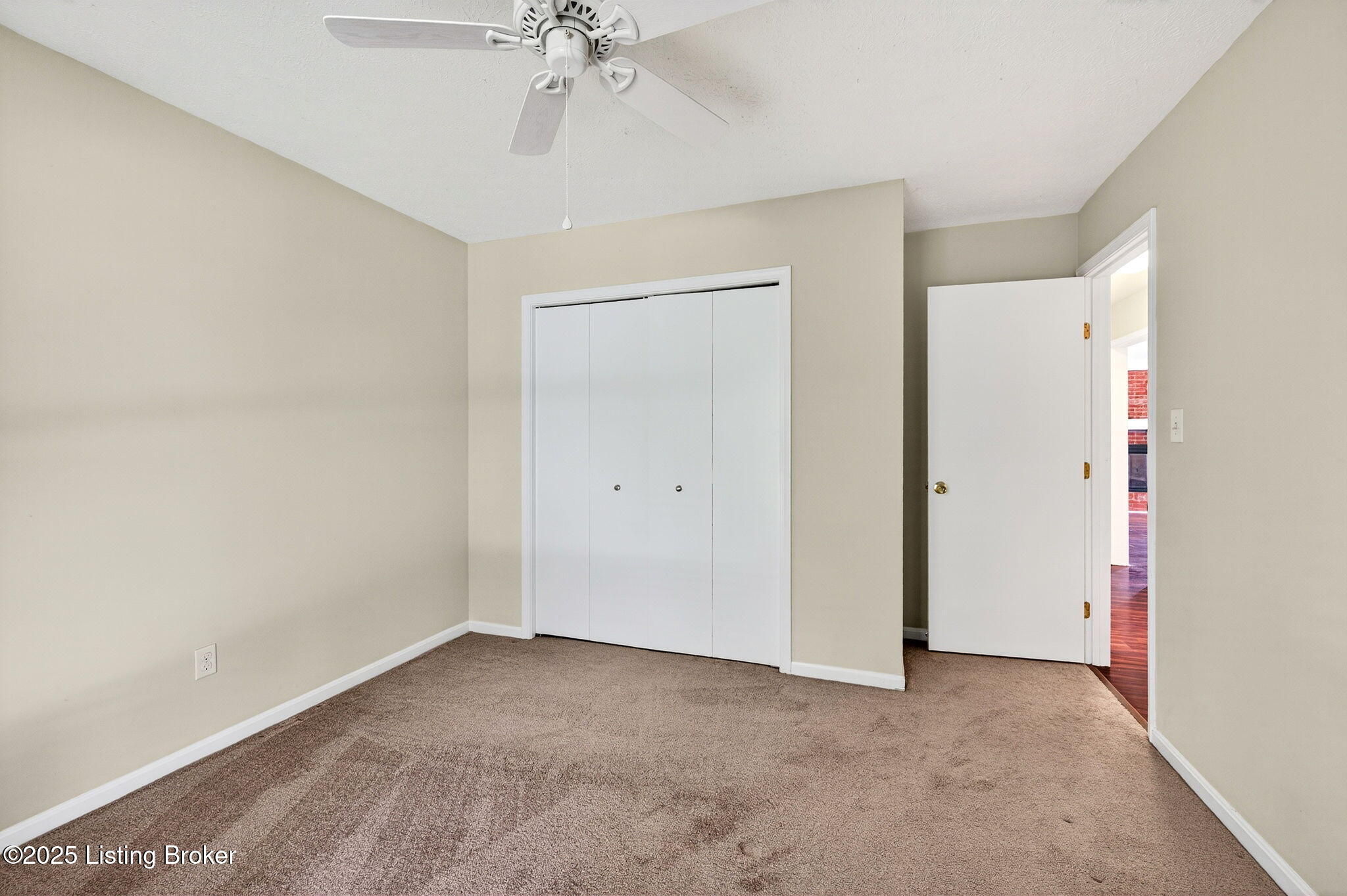 1605 Carlimar Ln