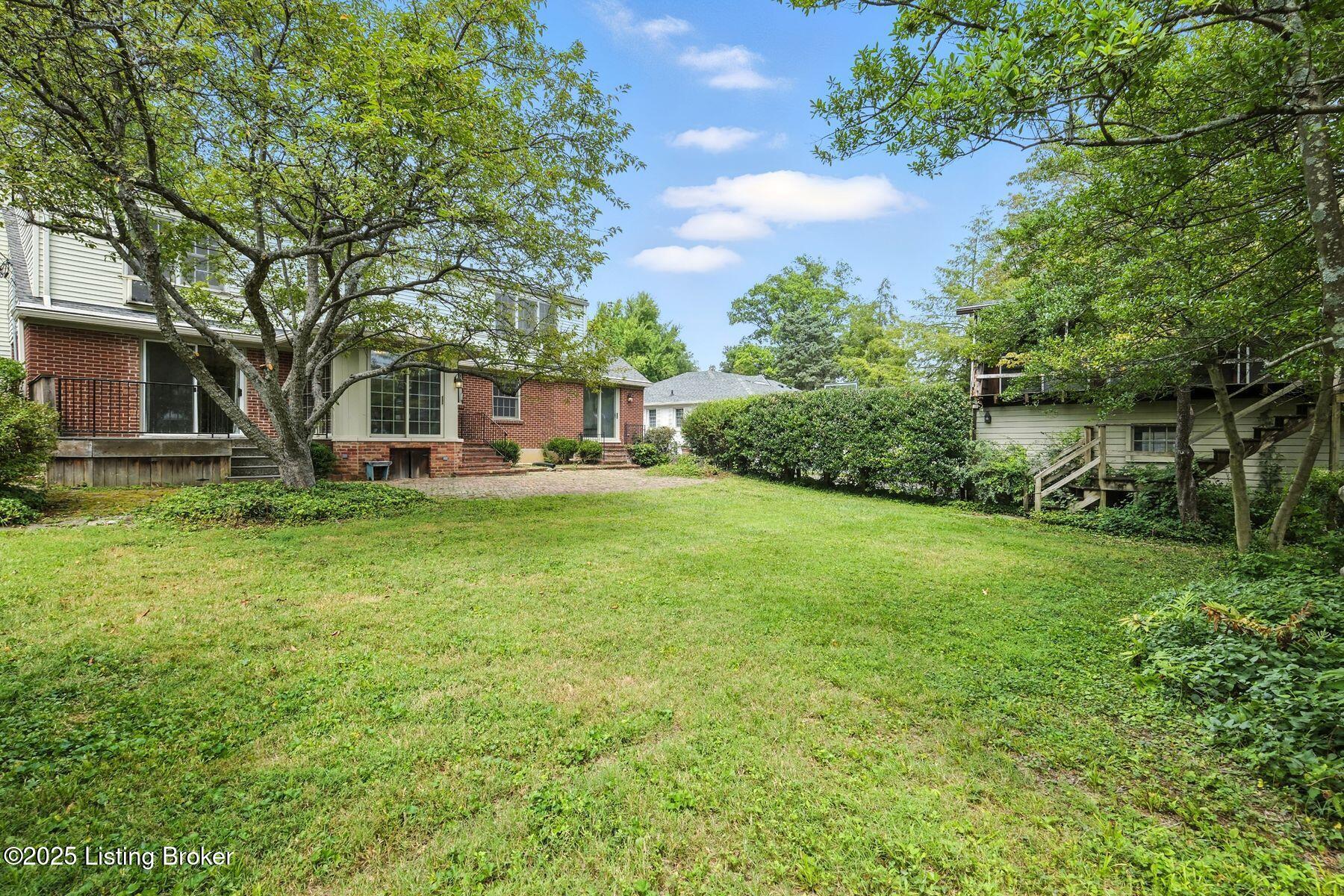 3918 Leland Rd