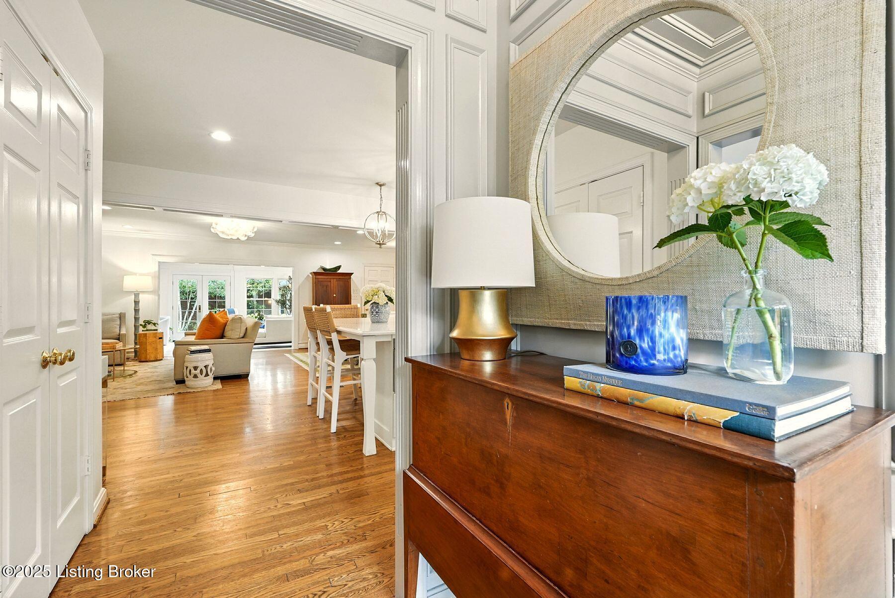 229 Saint Matthews Ave