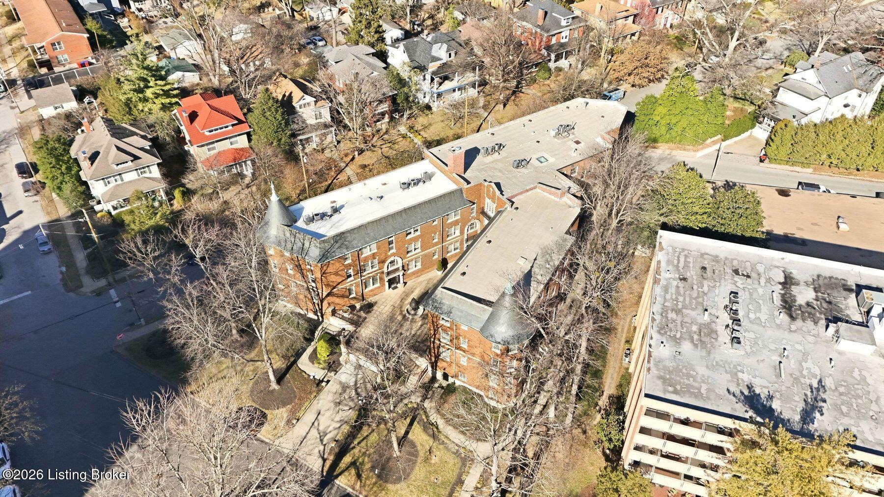 1601 Spring Dr 8