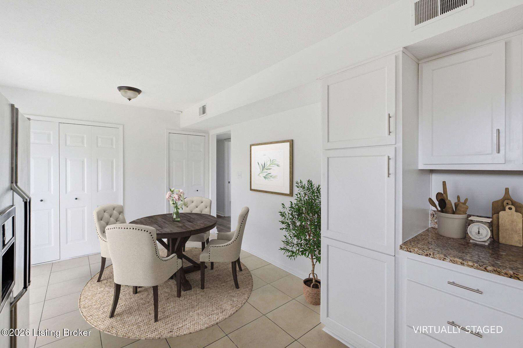4319 Chenwood Ln