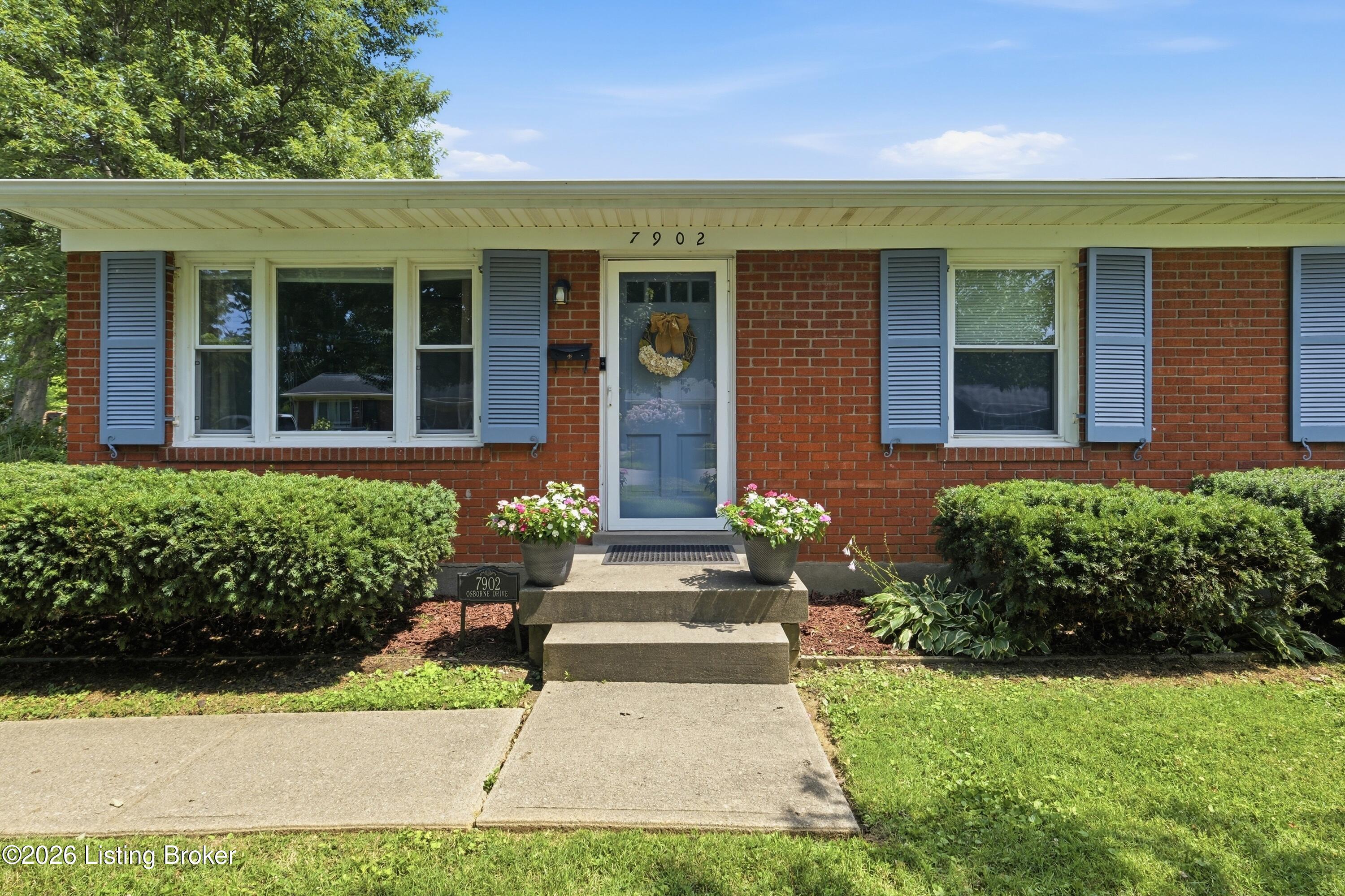 7902 Osborne Dr