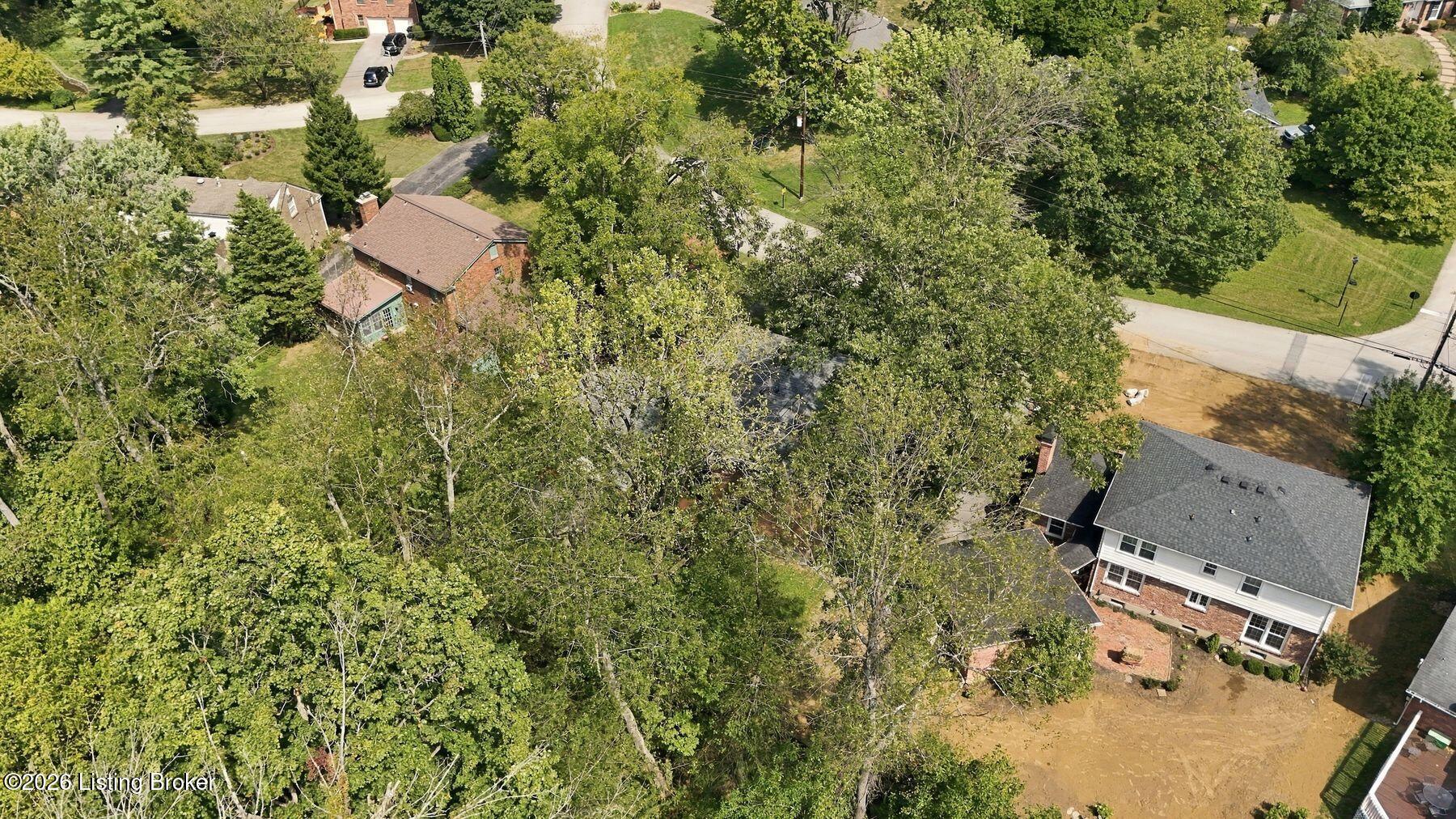 2324 Thornhill Rd