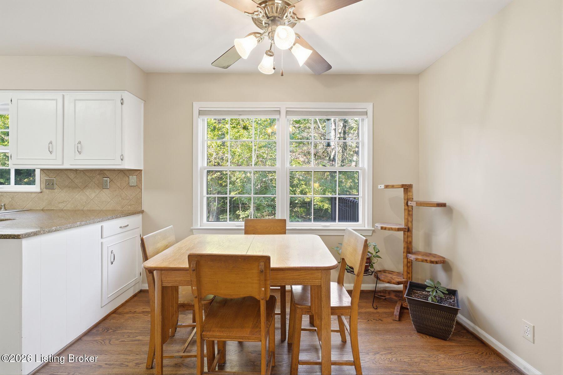 2324 Thornhill Rd