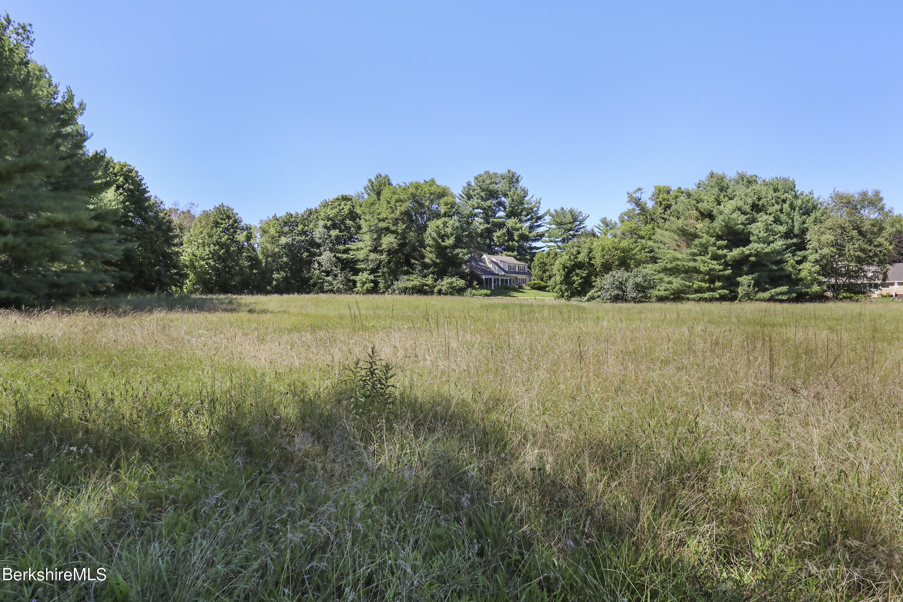 295 Holmes Rd
