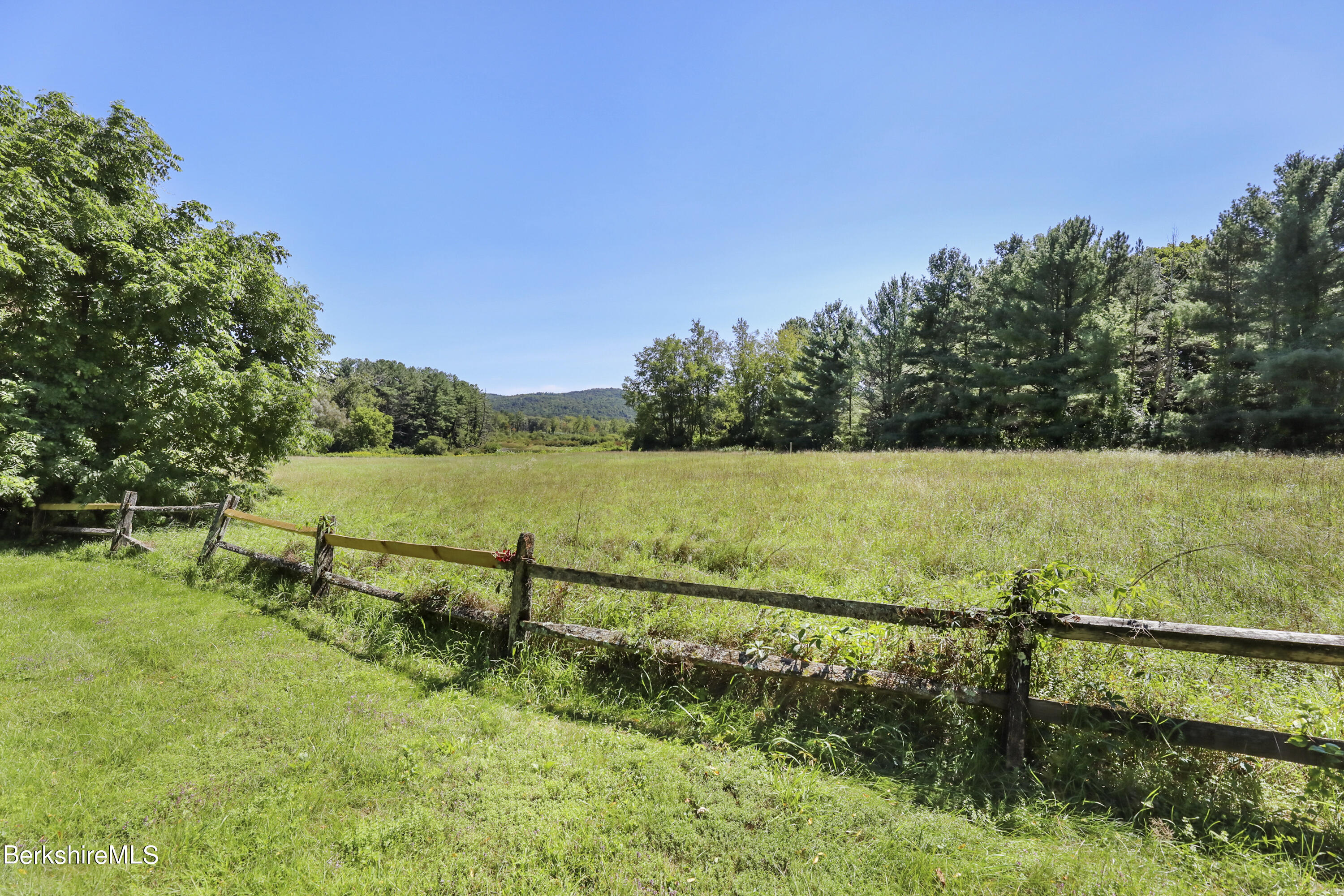 295 Holmes Rd
