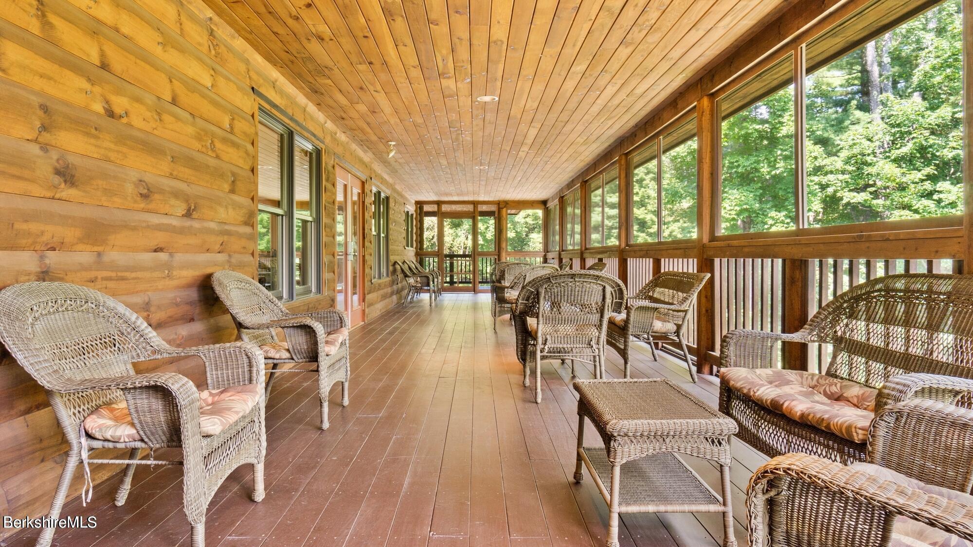 311 Tamarack Trail