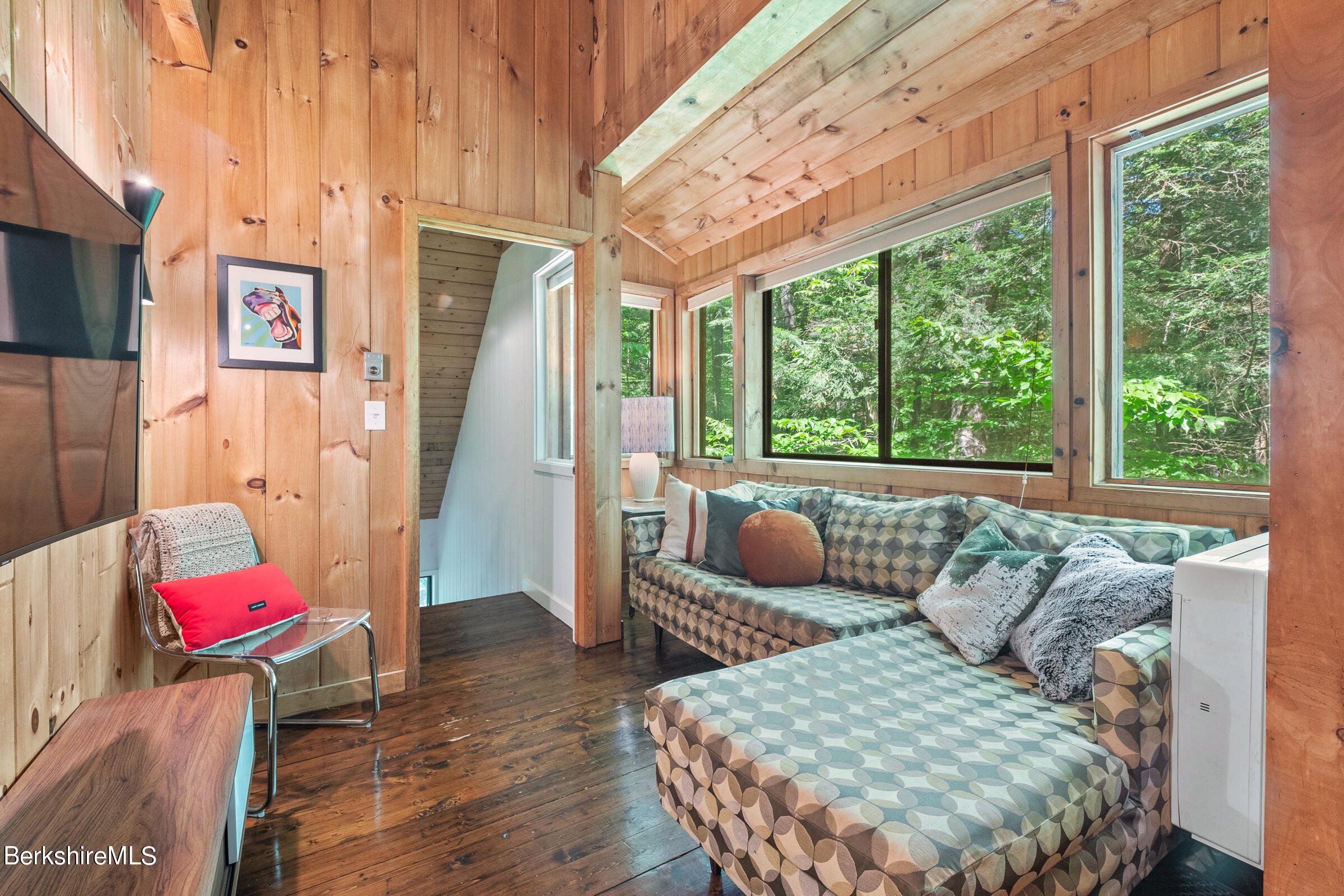 311 Tamarack Trail