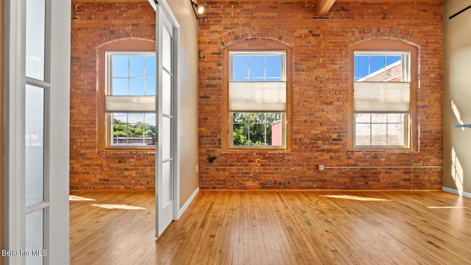 71 South Church St, S301