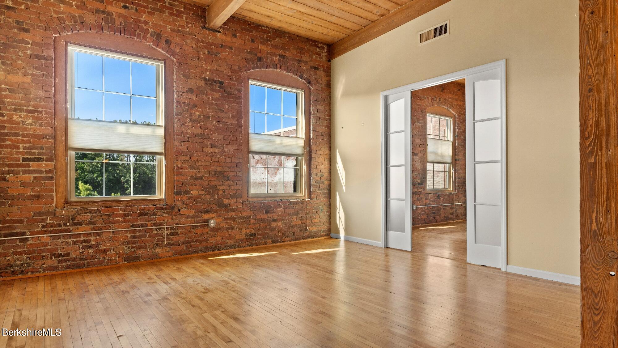 71 South Church St, S301