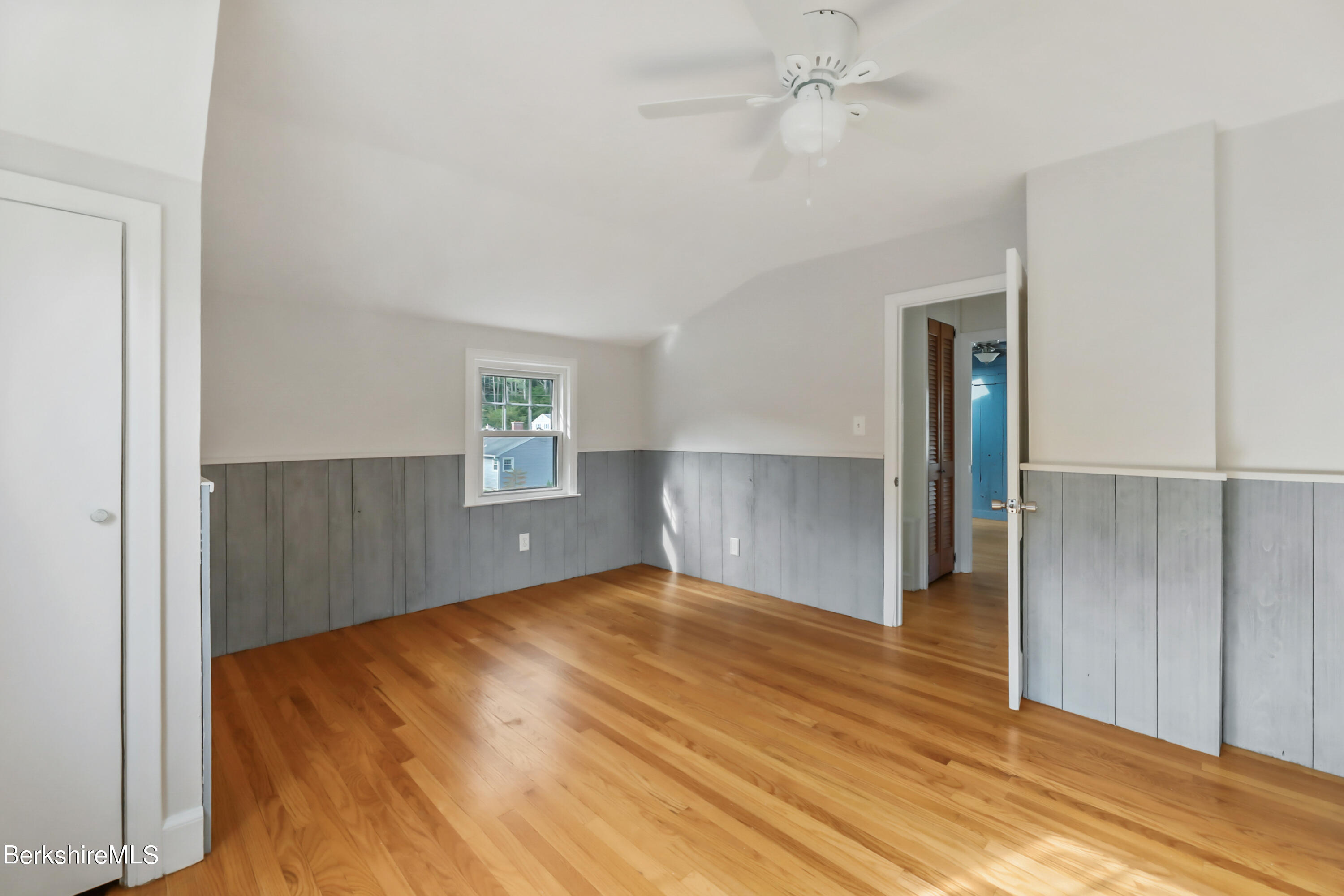 142 Jason St