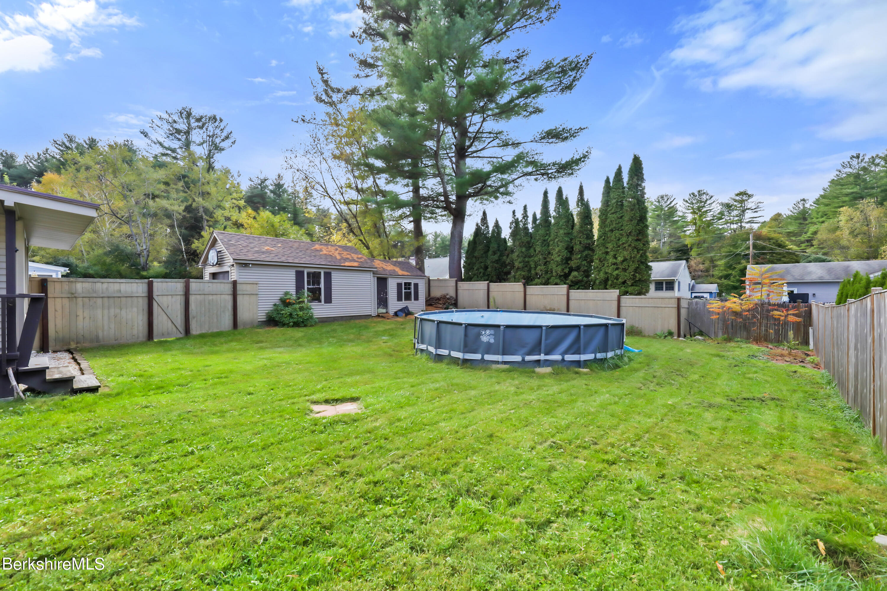 142 Jason St