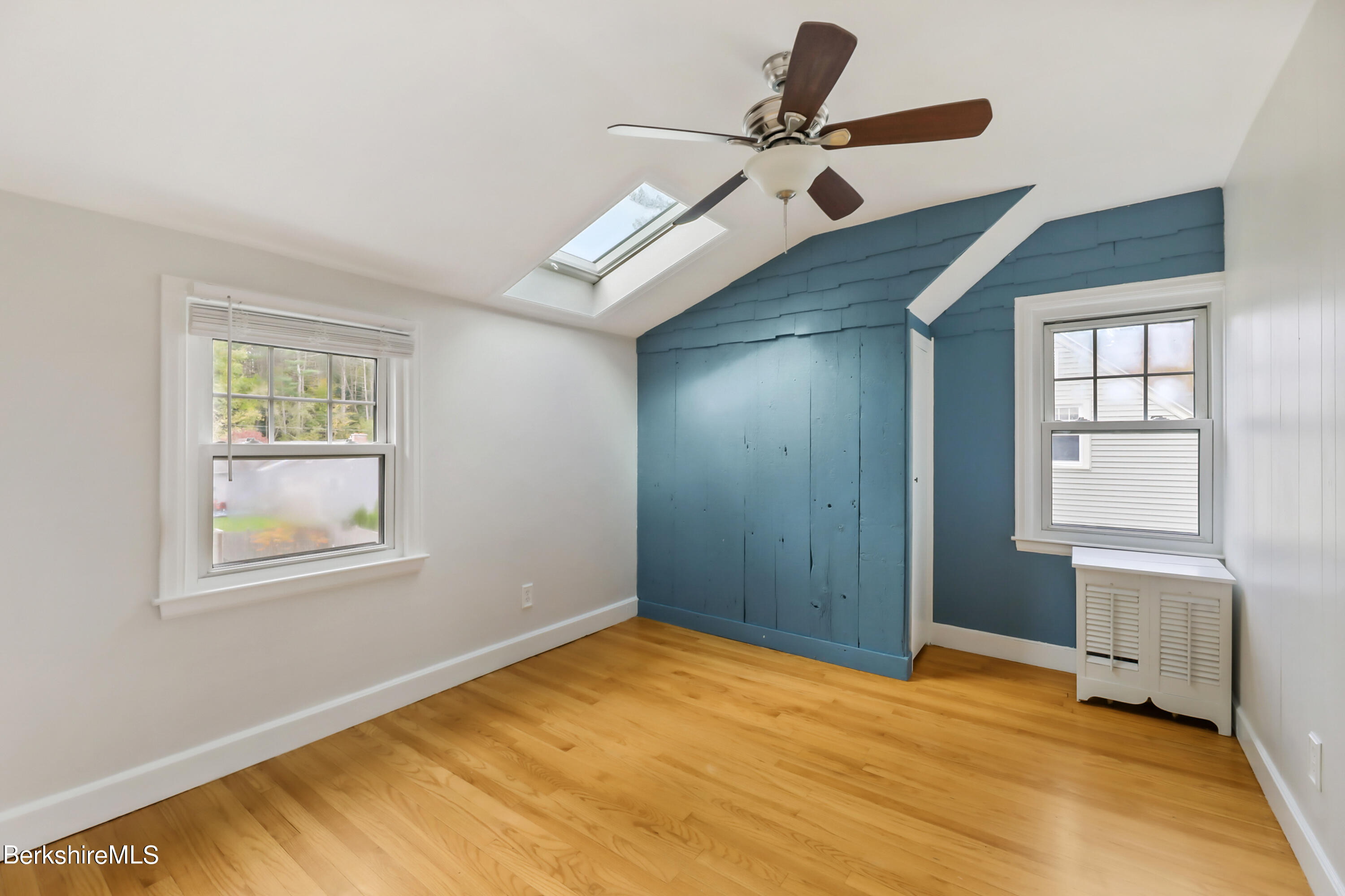 142 Jason St