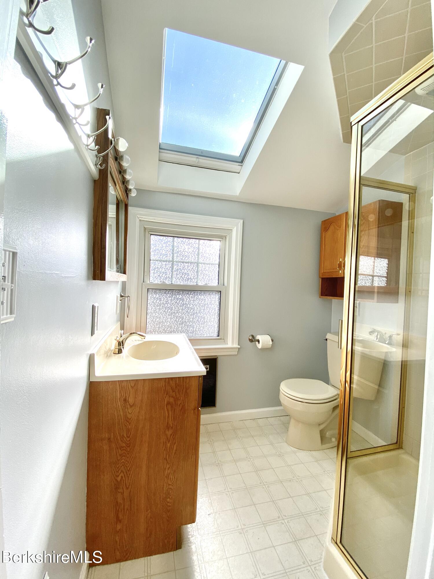 142 Jason St