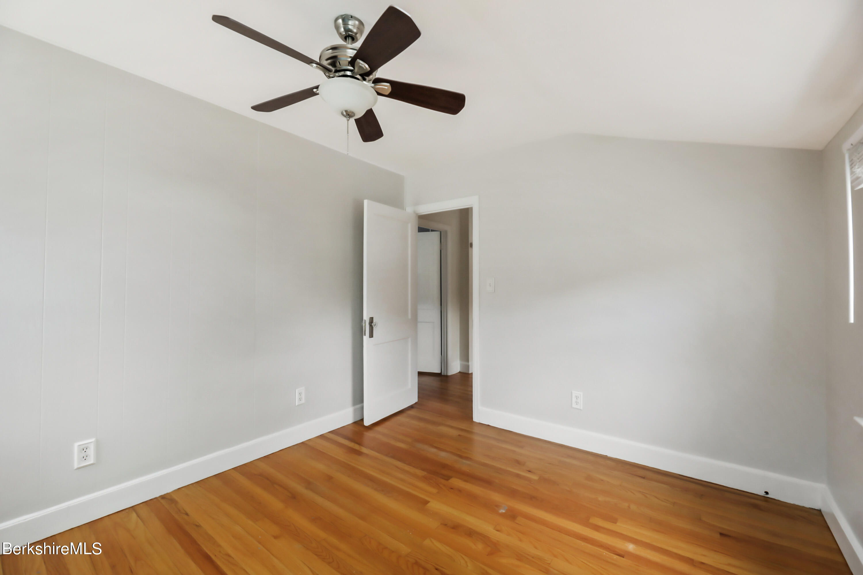 142 Jason St