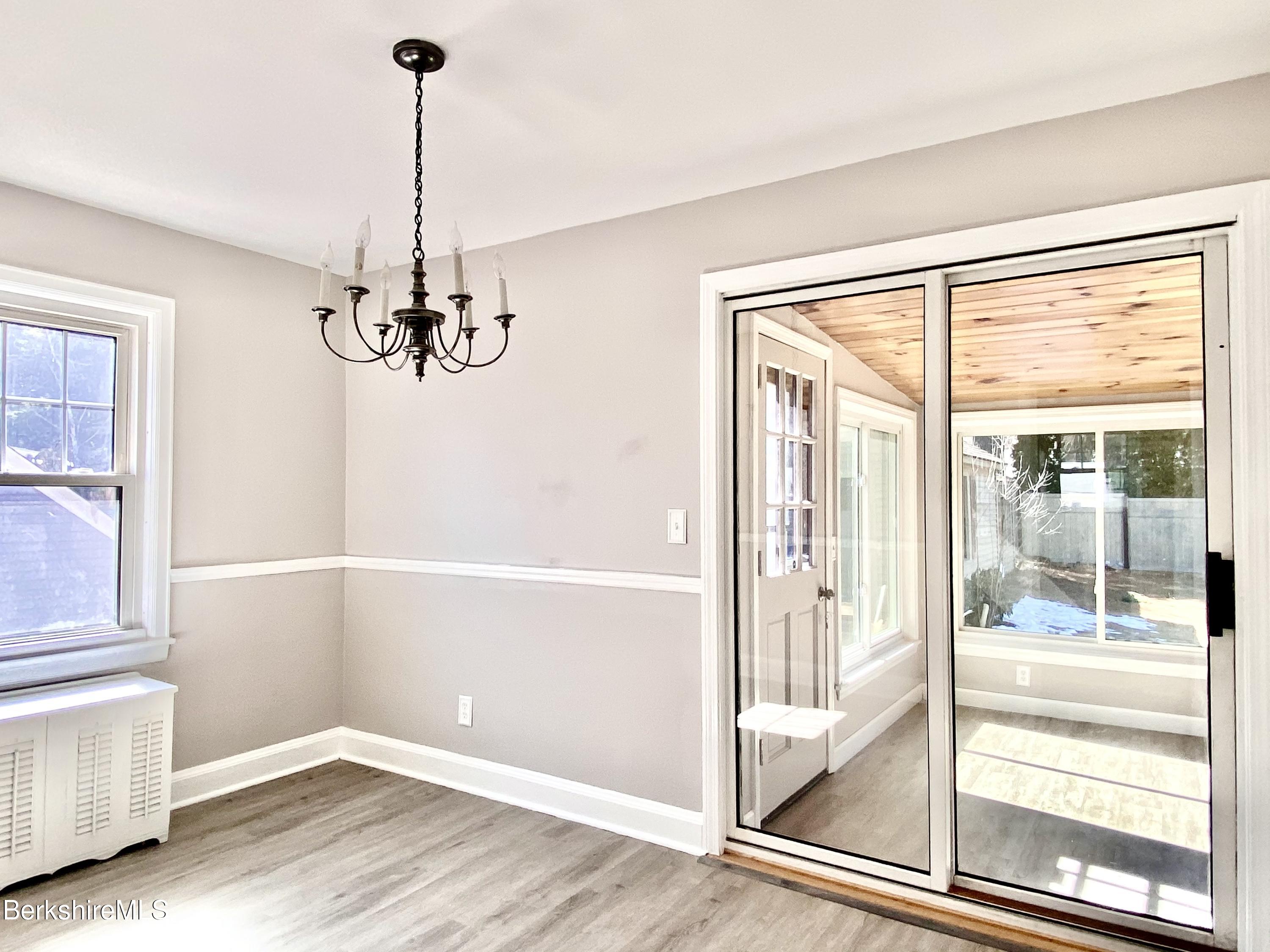 142 Jason St