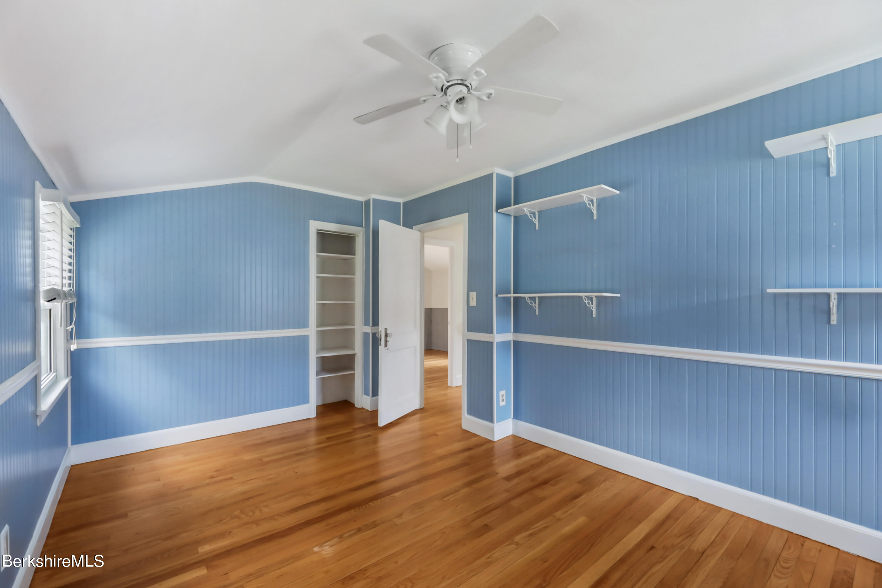 142 Jason St
