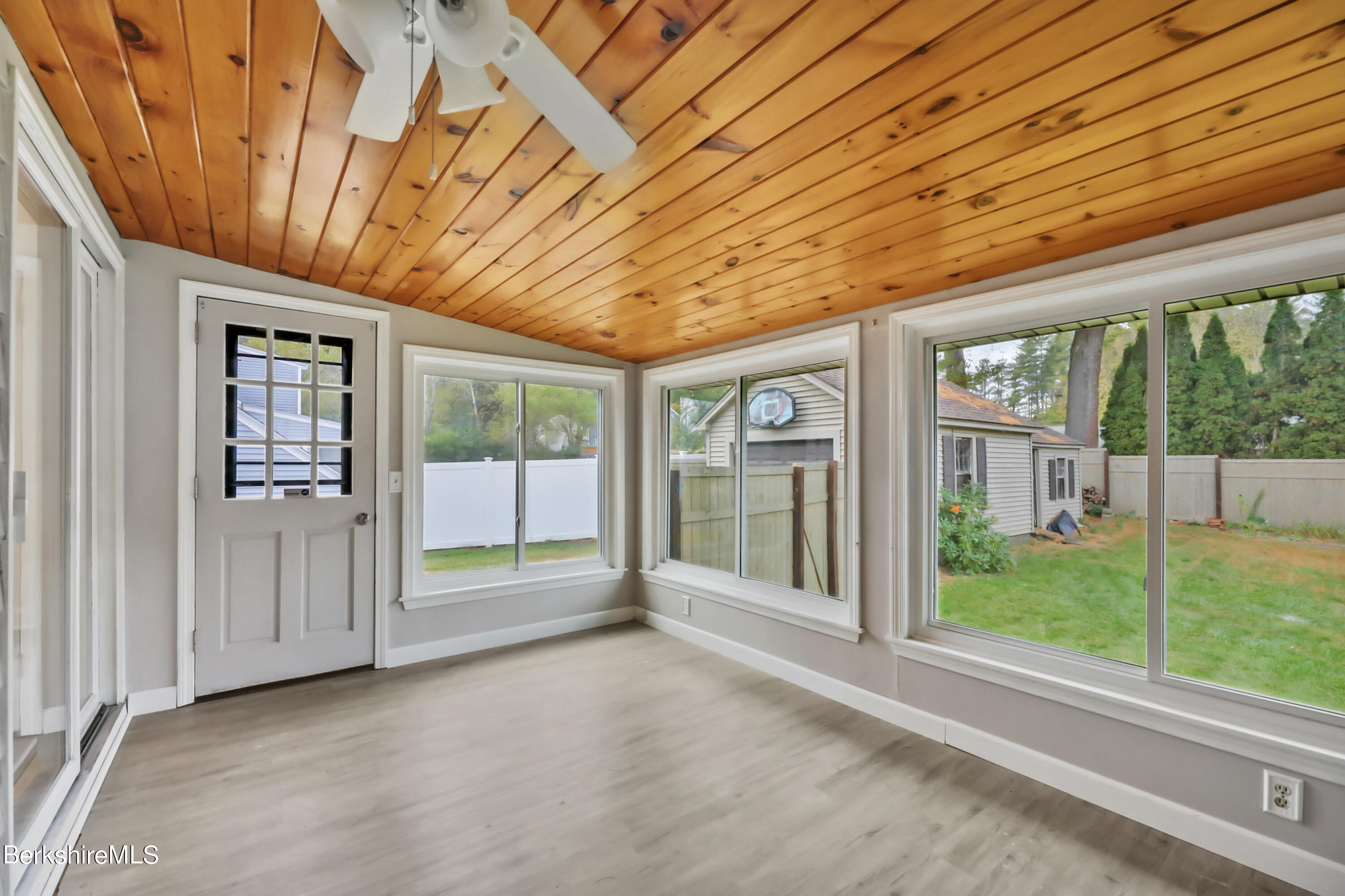 142 Jason St