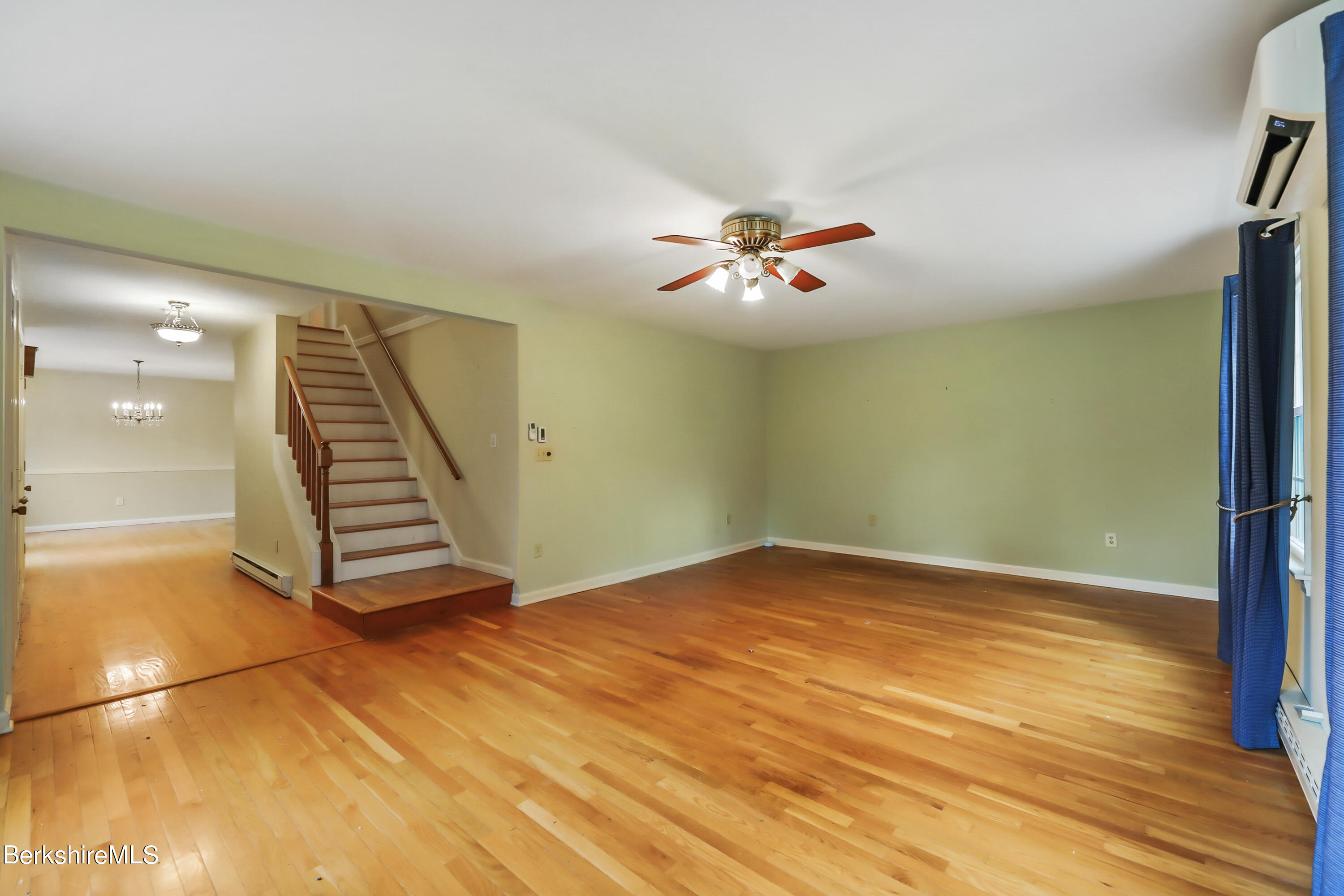 31 Pinecrest Dr