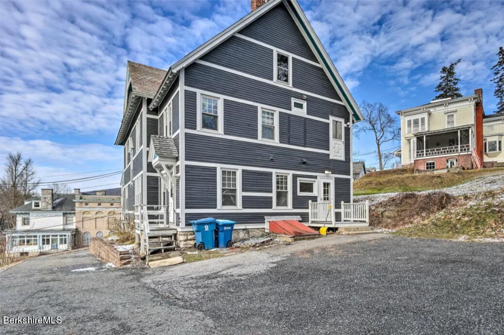 188 Pleasant St