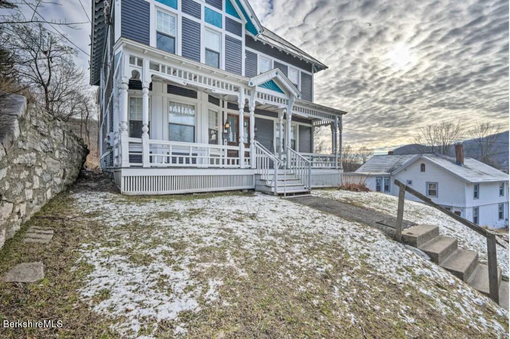 188 Pleasant St