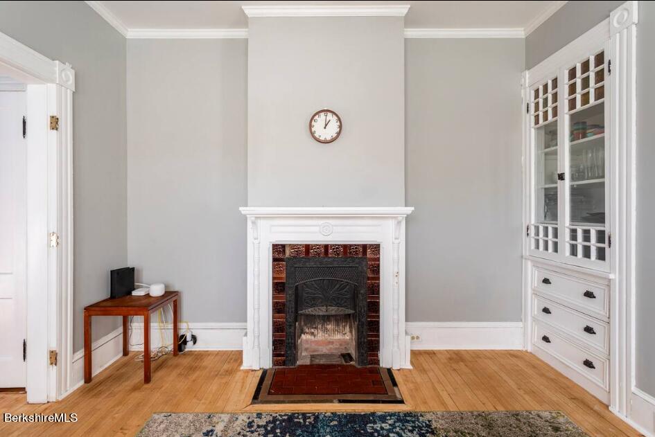 188 Pleasant St
