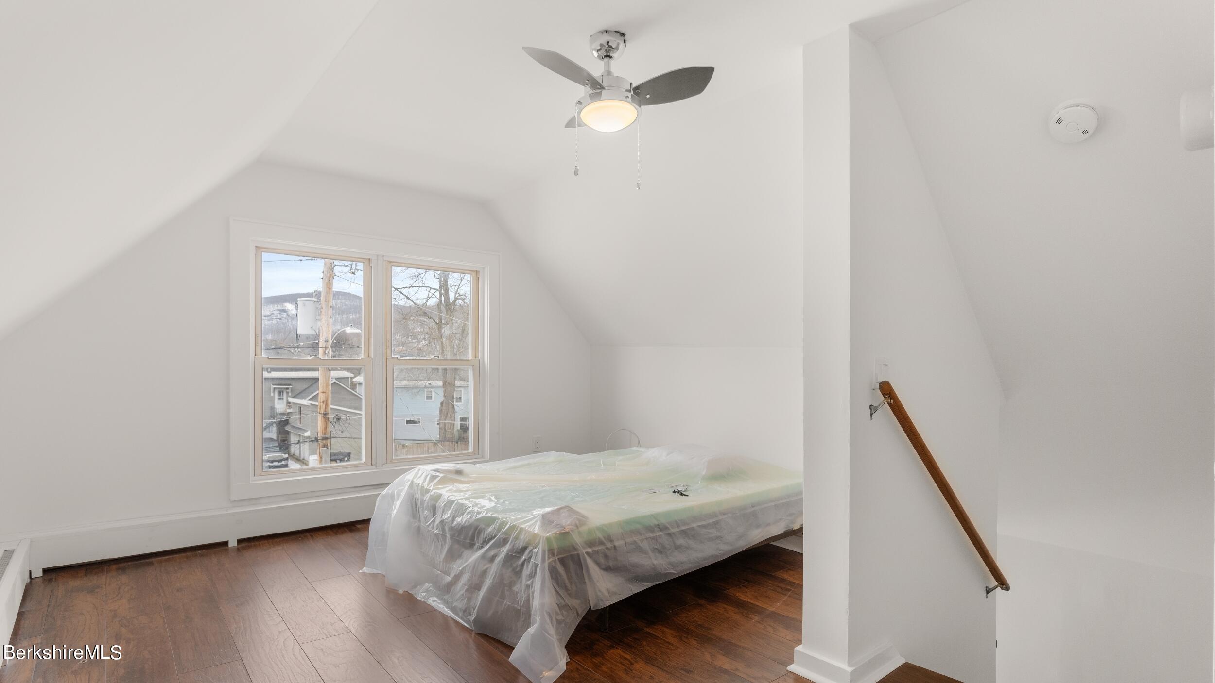 137 Bracewell Ave