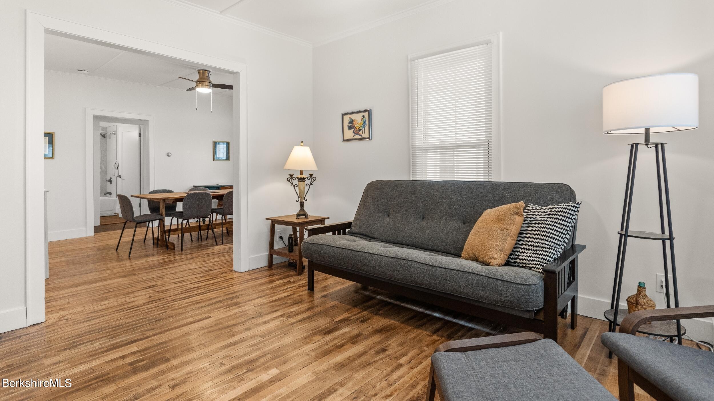 137 Bracewell Ave