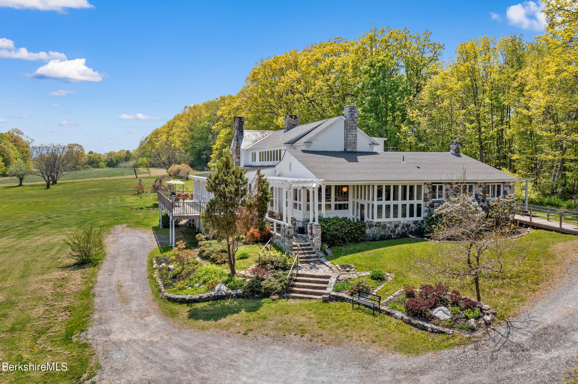 600 Bee Hill Rd