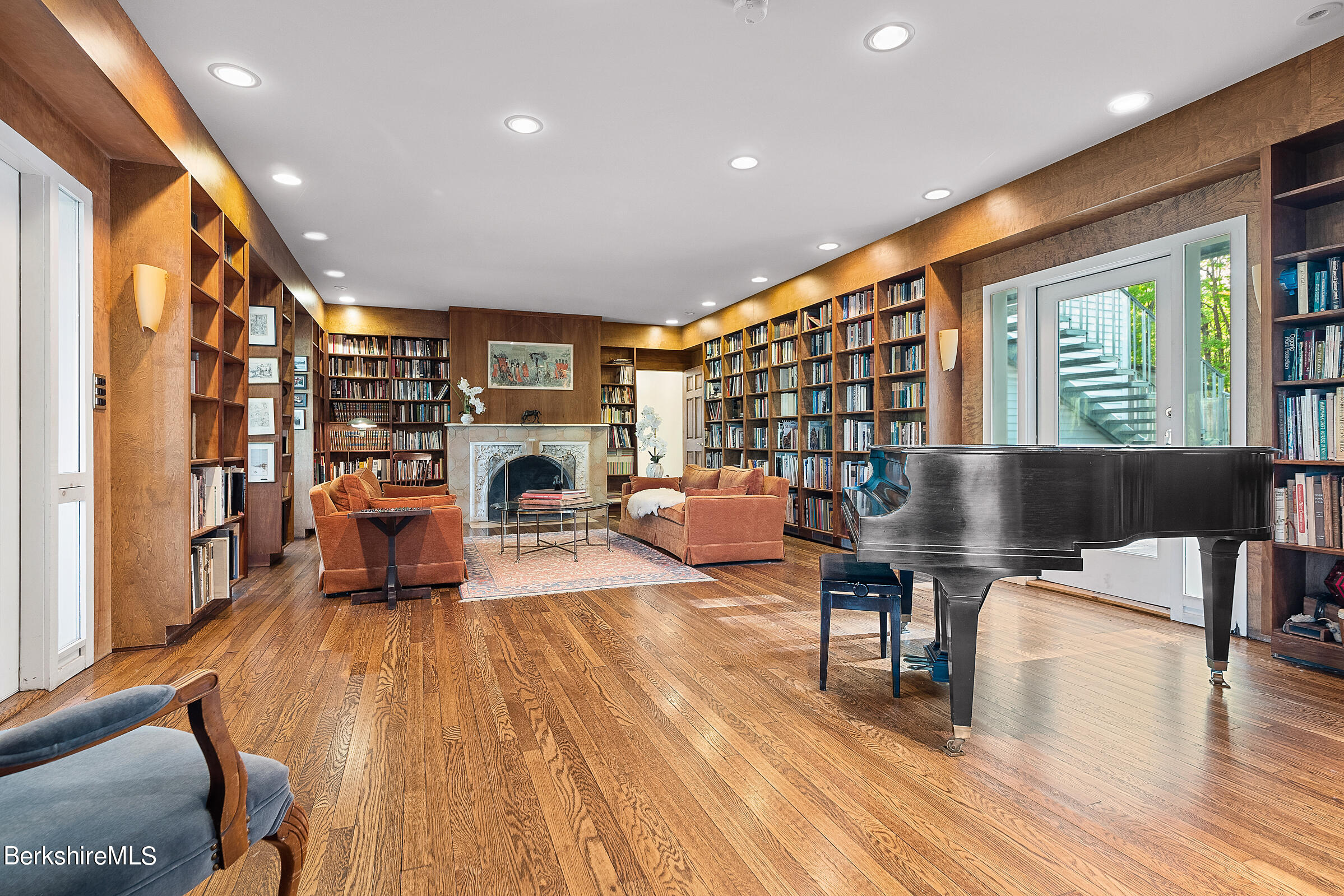 600 Bee Hill Rd