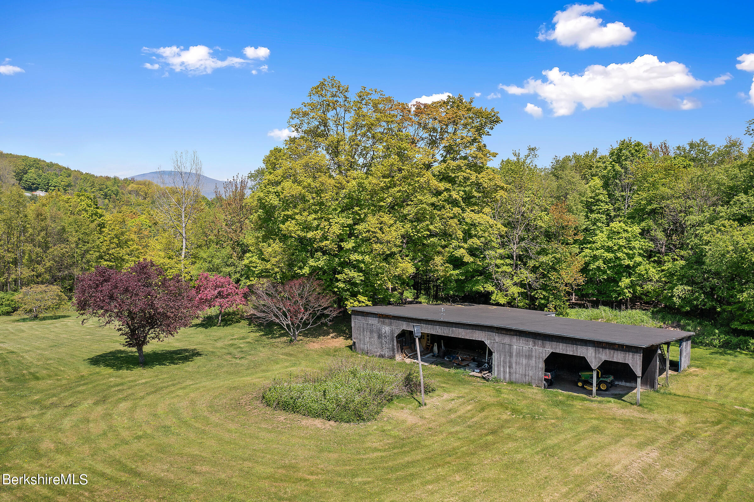 600 Bee Hill Rd