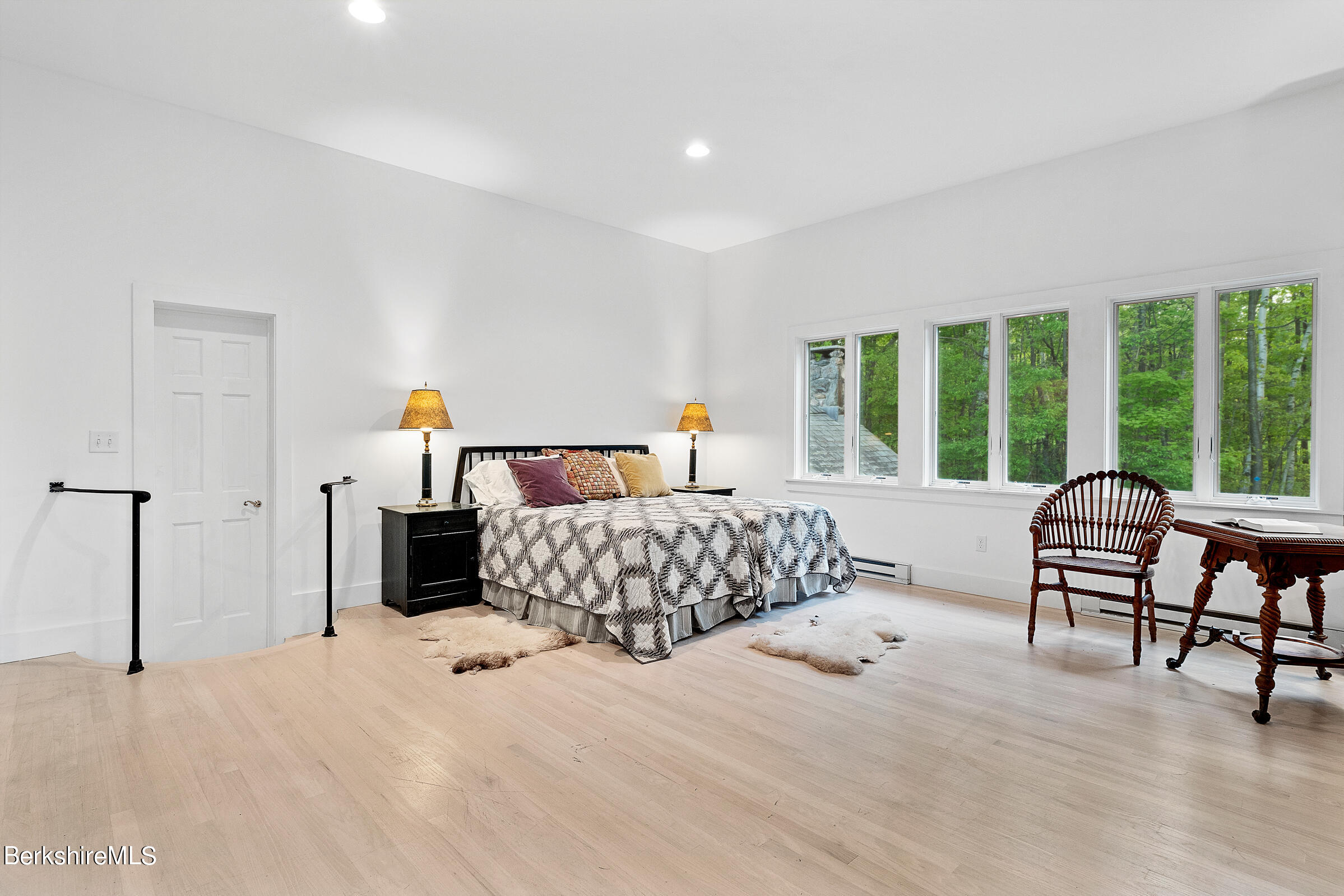 600 Bee Hill Rd