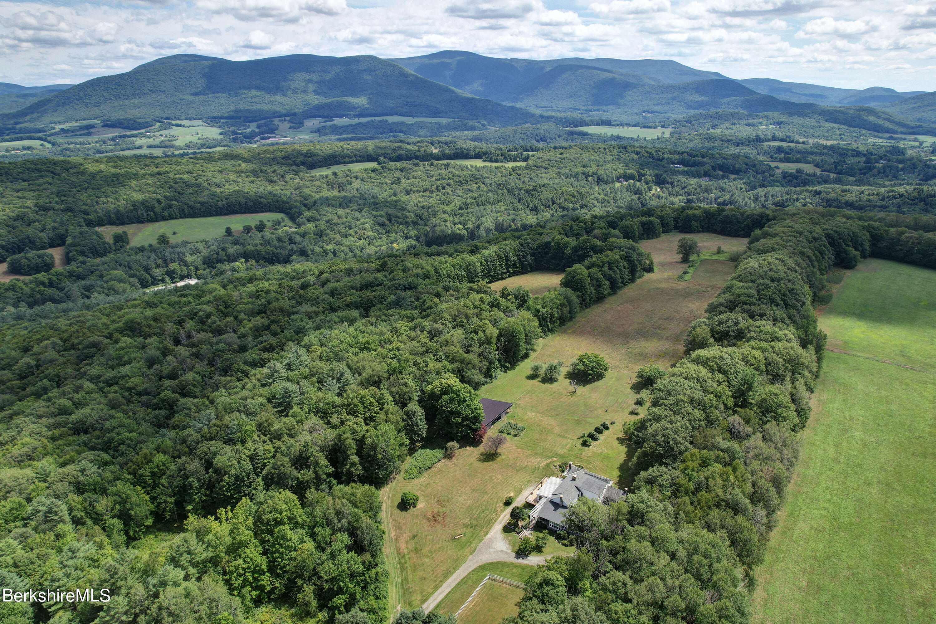 600 Bee Hill Rd