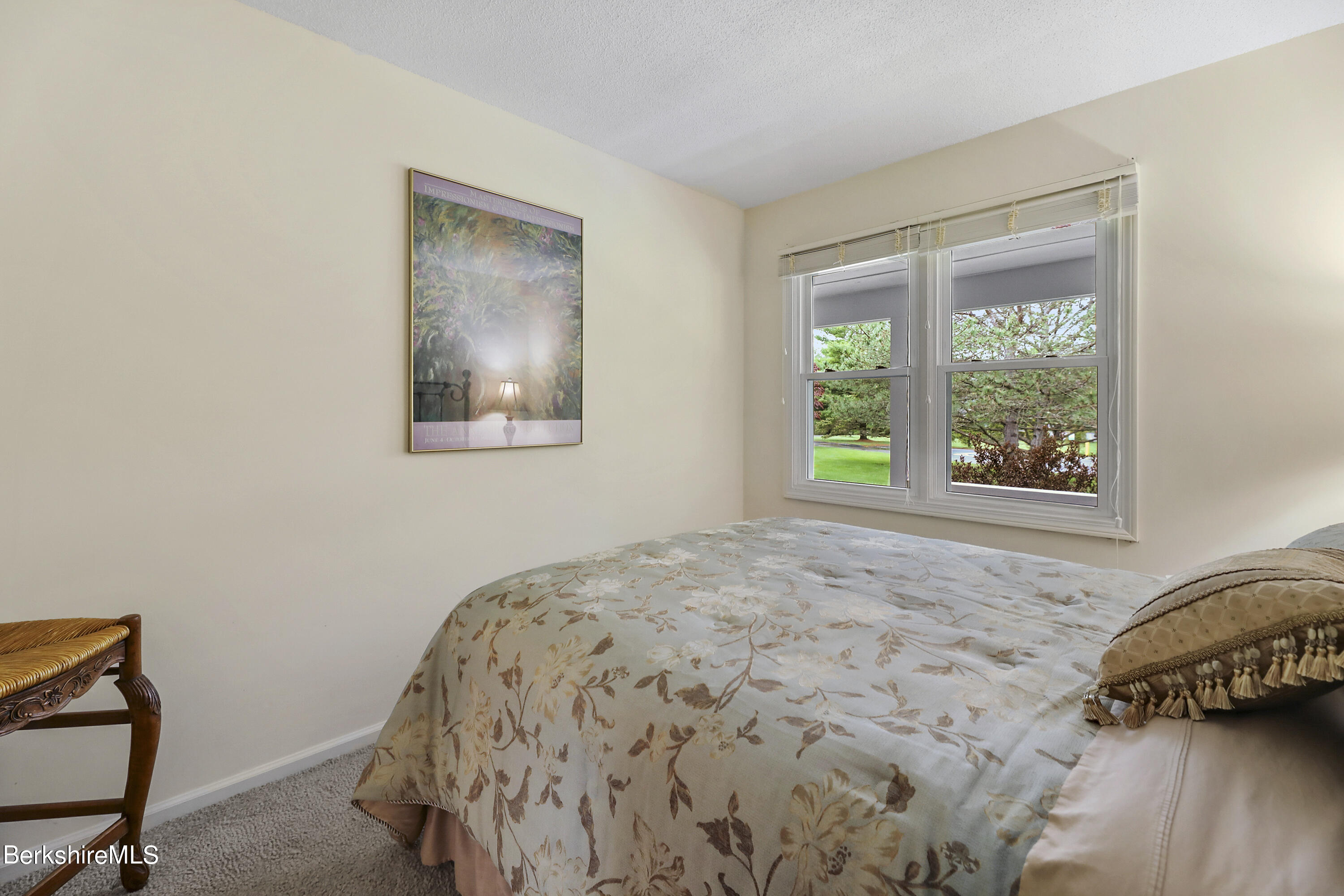 880 East St, 9D