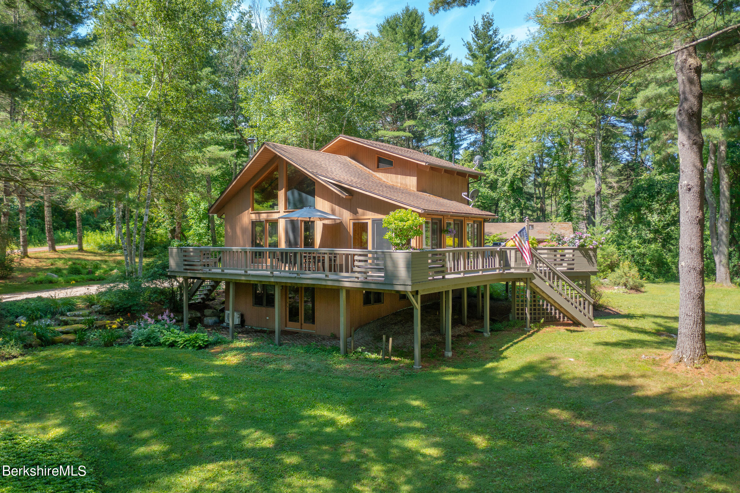 15 Partridge Dr
