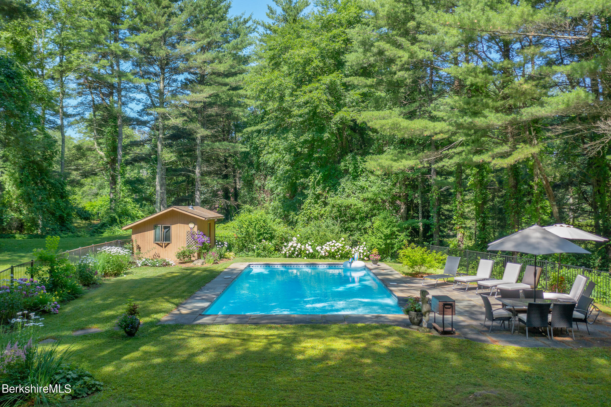 15 Partridge Dr