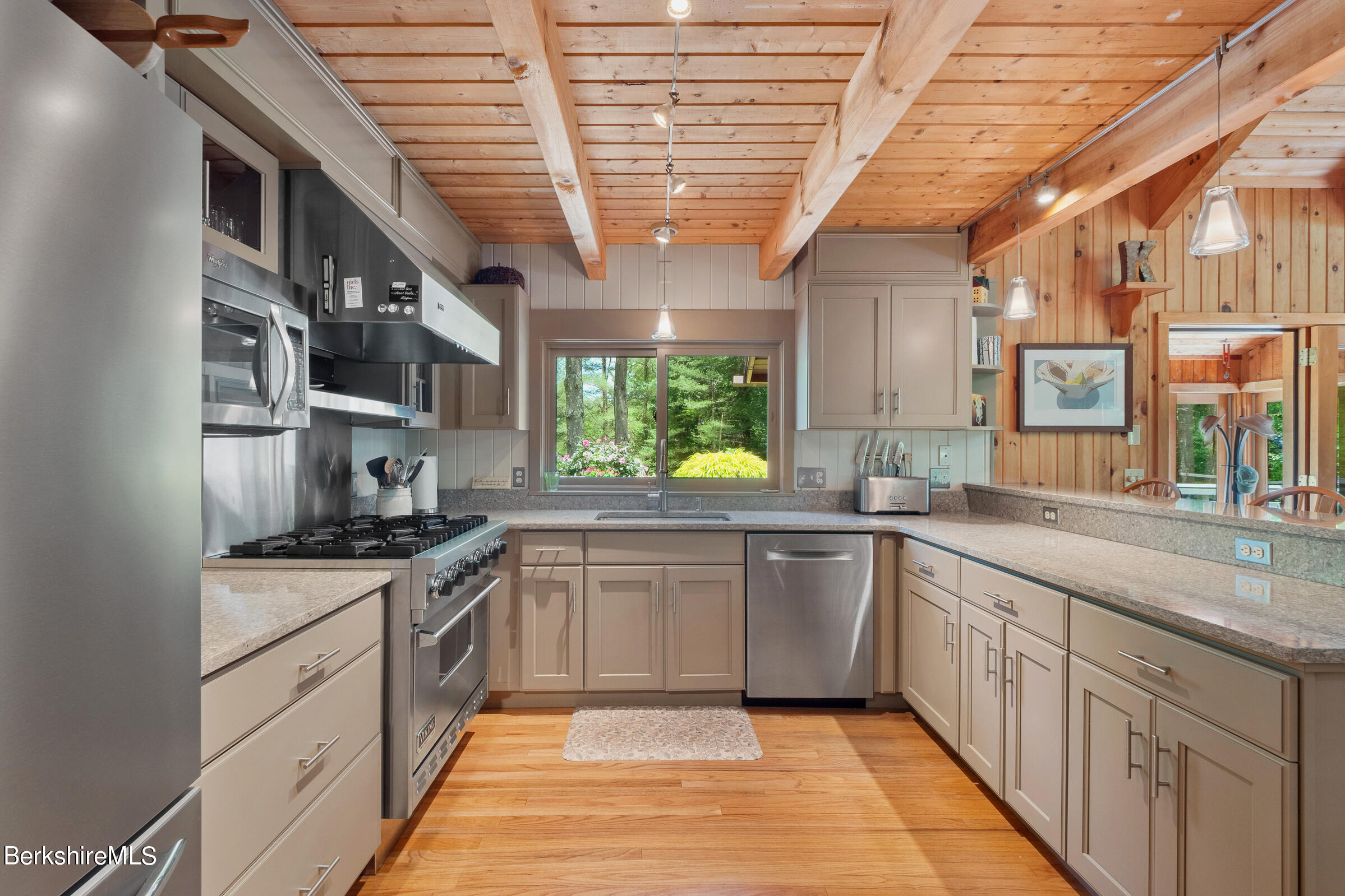 15 Partridge Dr