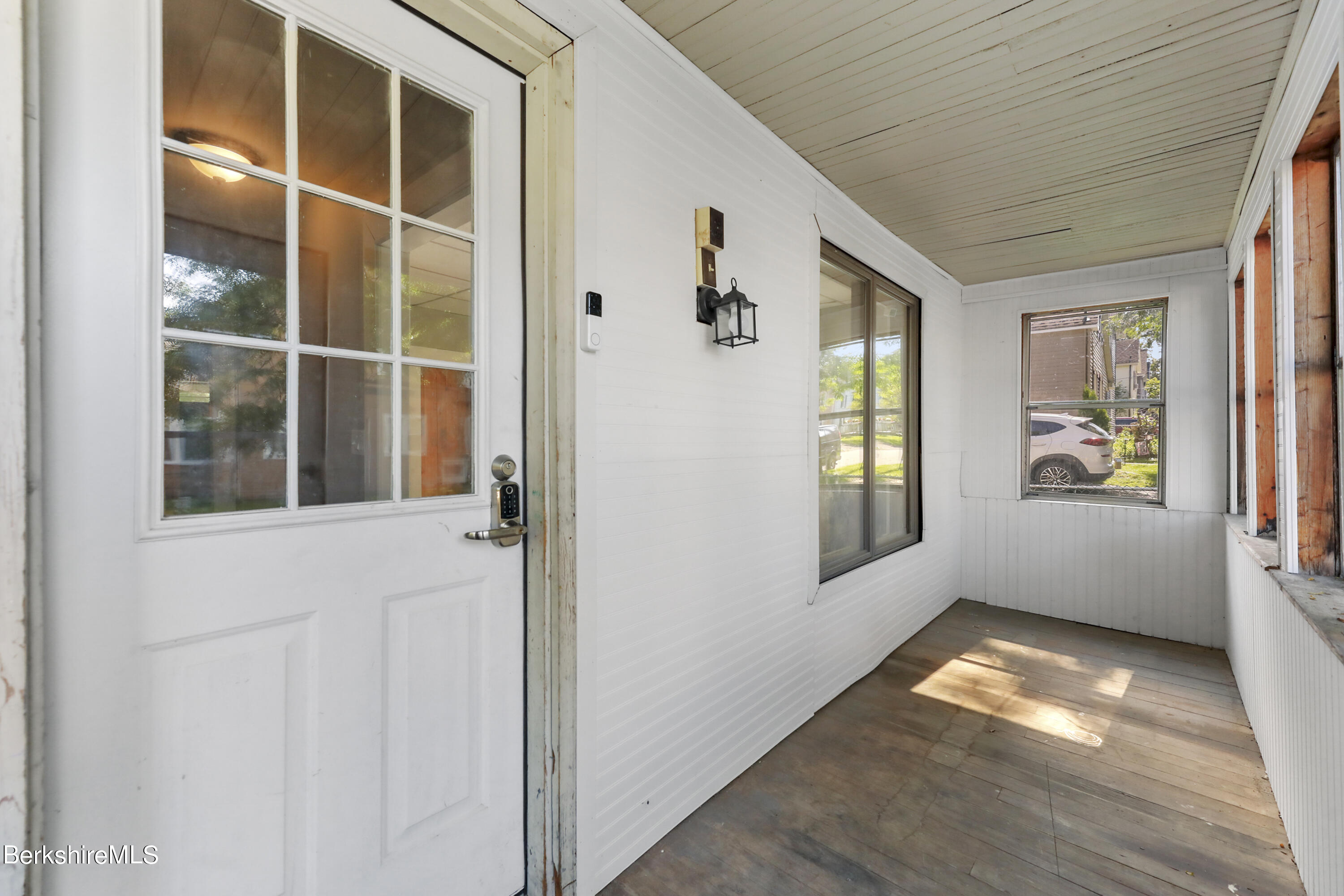 132 Danforth Ave