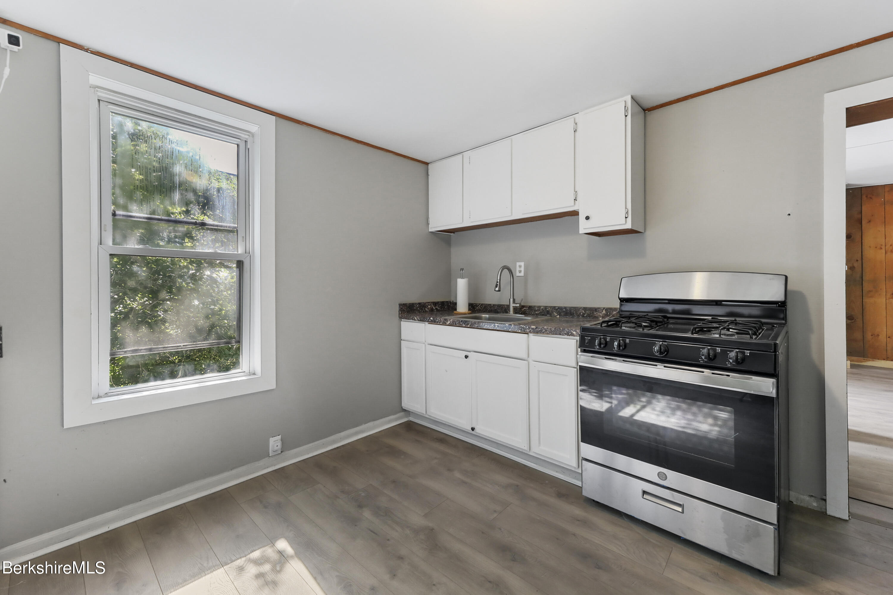 132 Danforth Ave