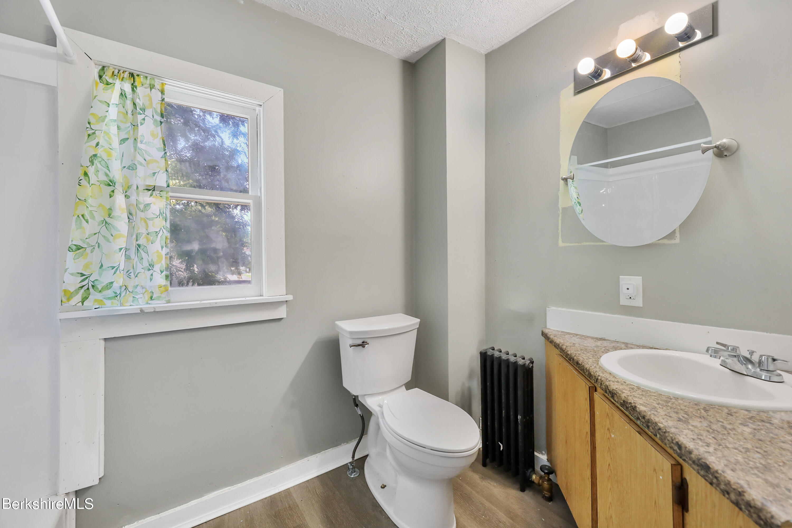 132 Danforth Ave