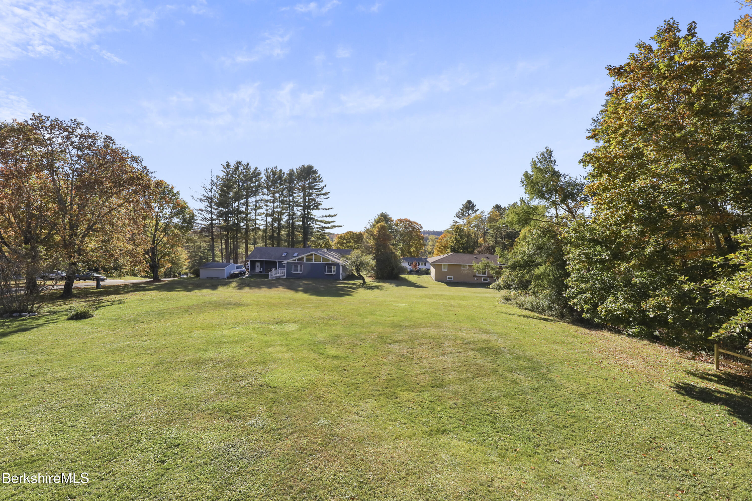 160 Paul Dr