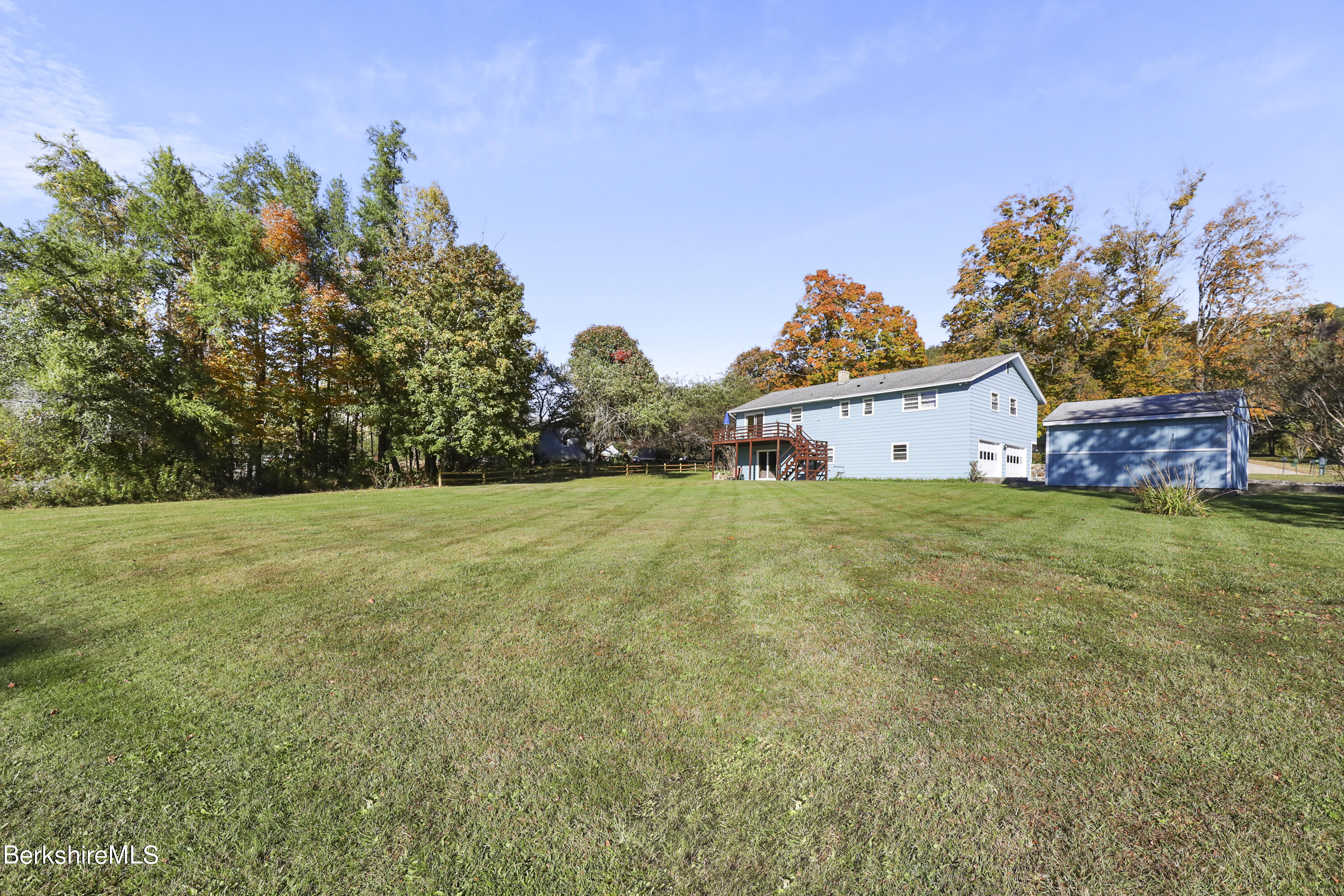160 Paul Dr