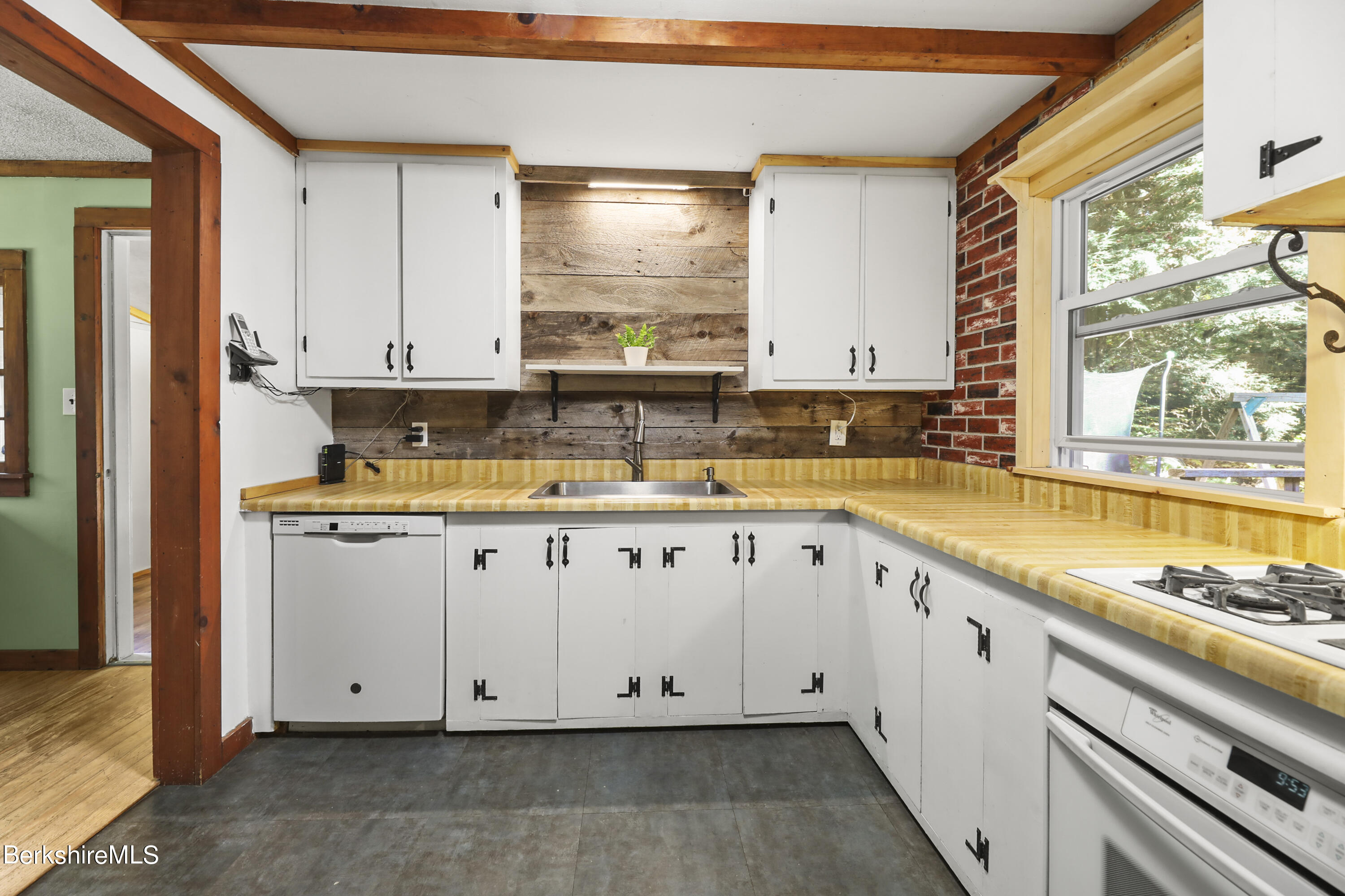 316 Chapel Rd