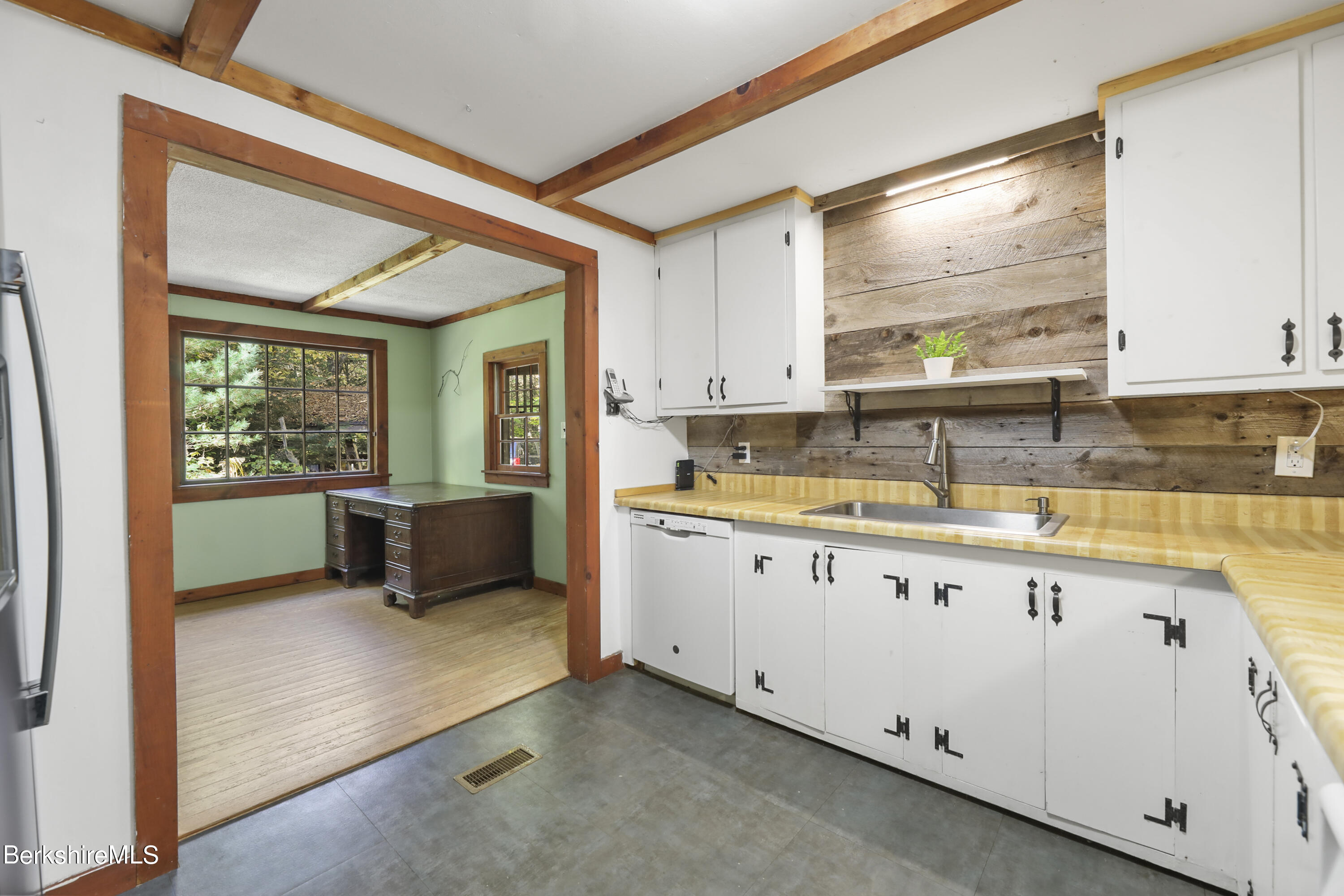 316 Chapel Rd