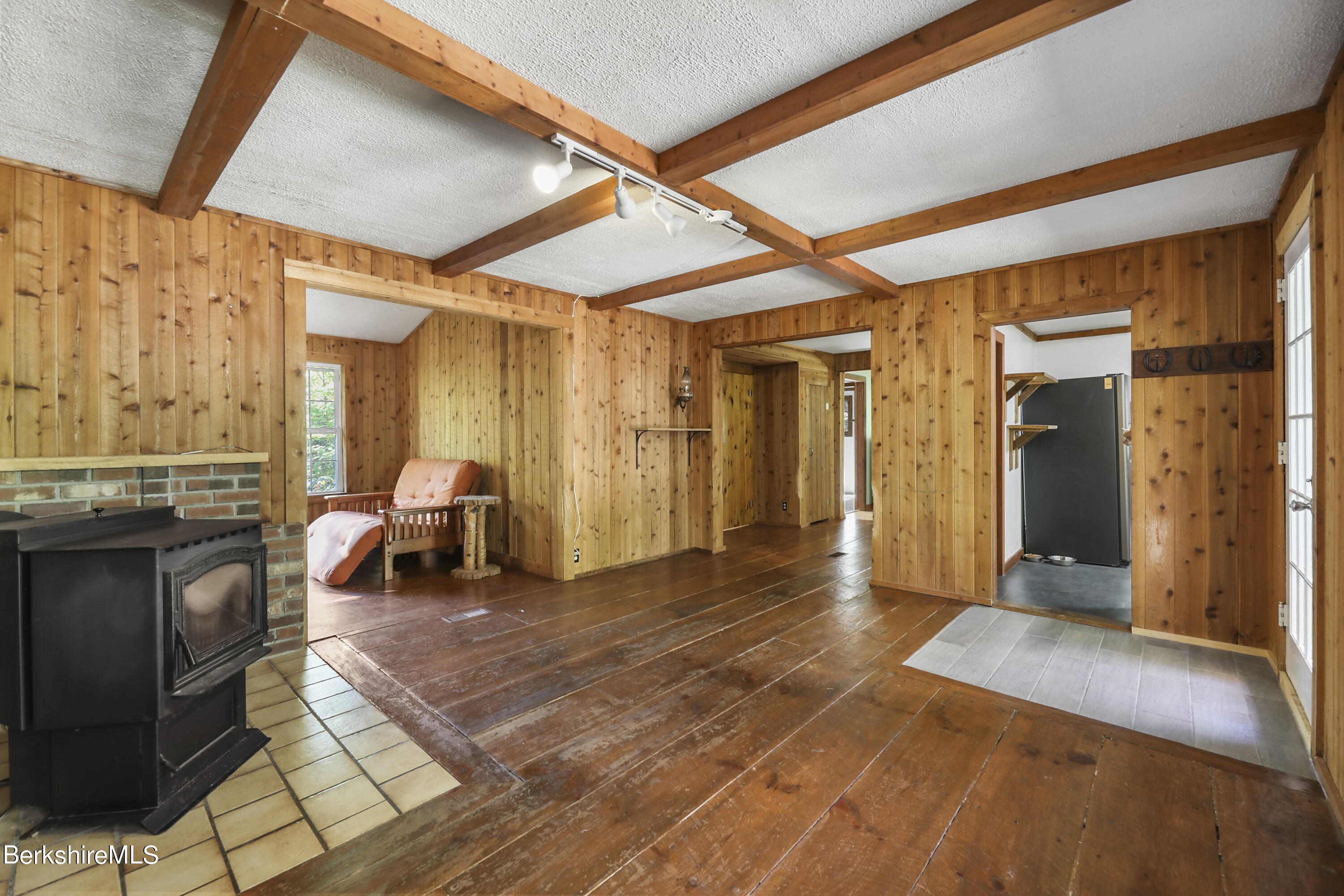 316 Chapel Rd