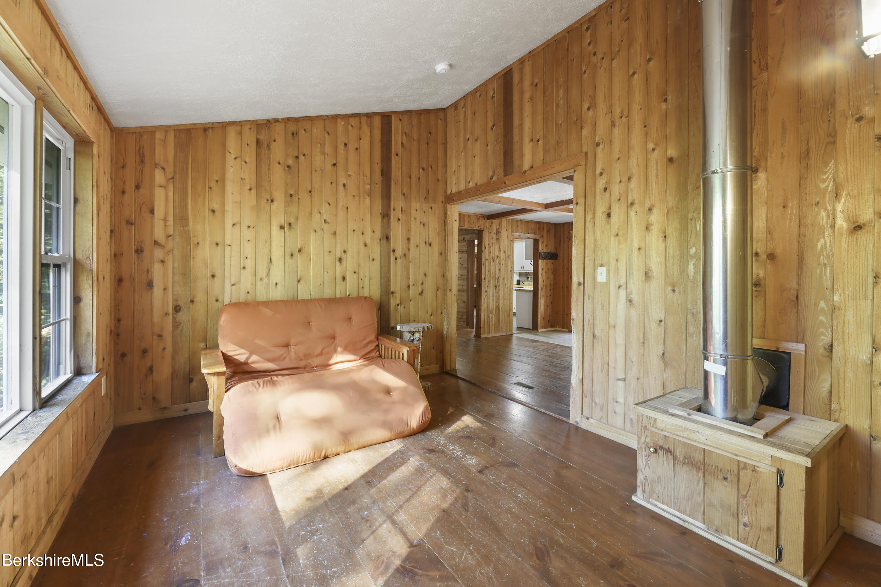 316 Chapel Rd