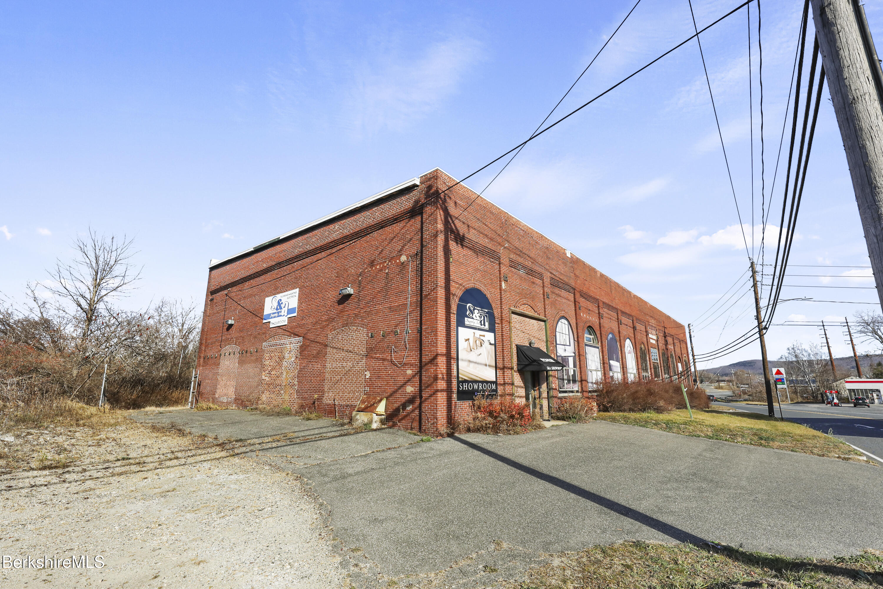 1311 East St